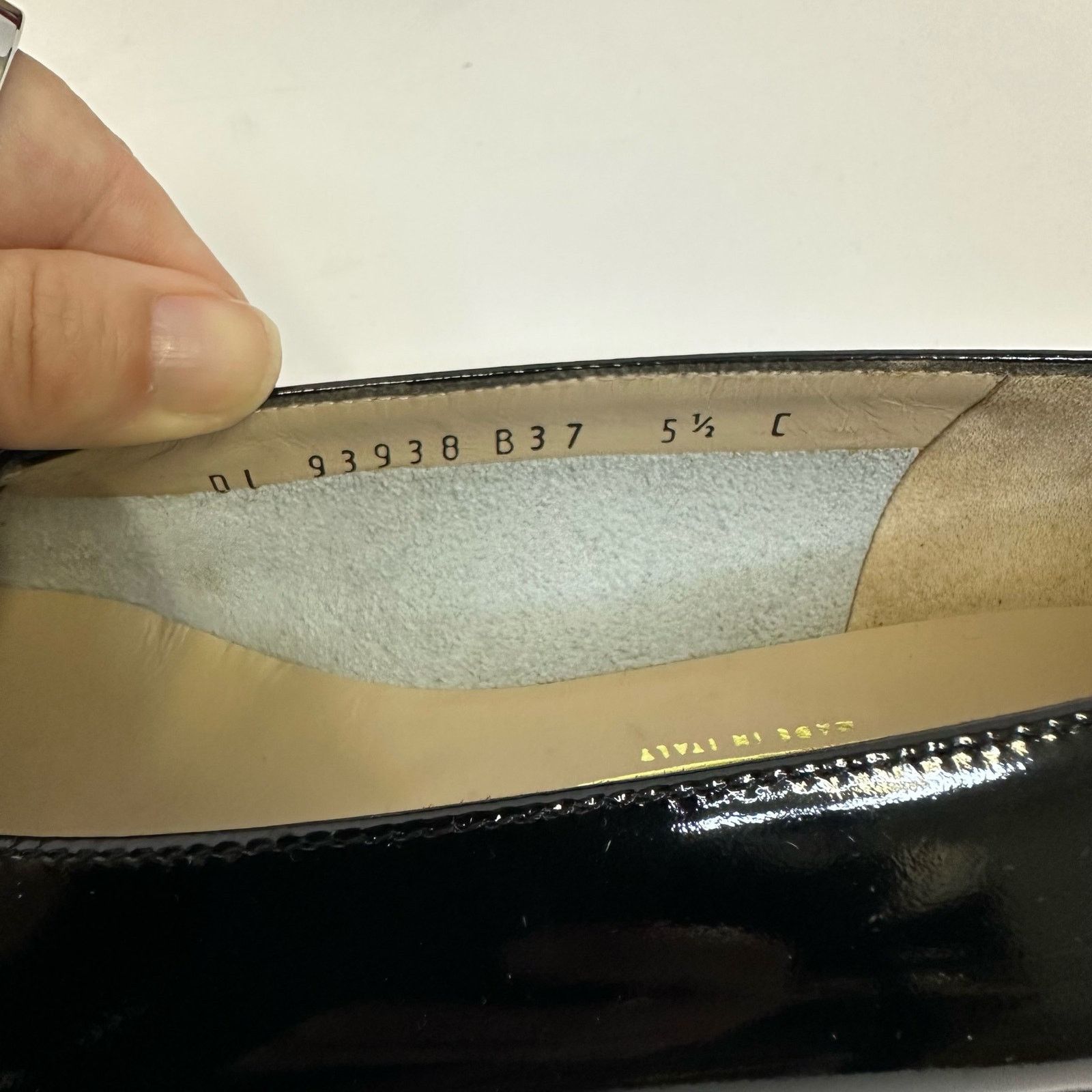 Salvatore Ferragamo Vintage Salvatore Ferragamo Boutique Black Loafers SZ 5.5 C Size US 5.5 / IT 35.5 - 7 Thumbnail