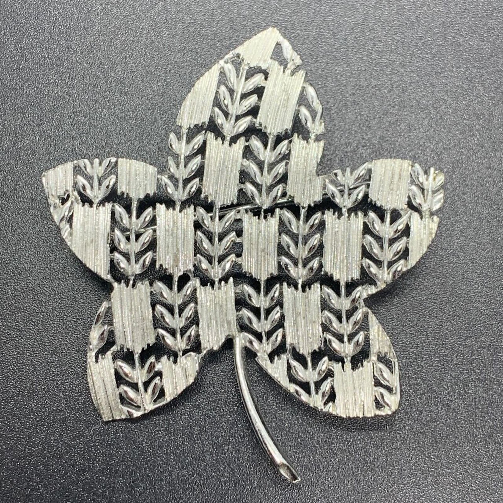 Other Lisner Vintage Silver Tone Textured Flower Leaf Brooch 2.5" Size ONE SIZE - 1 Thumbnail