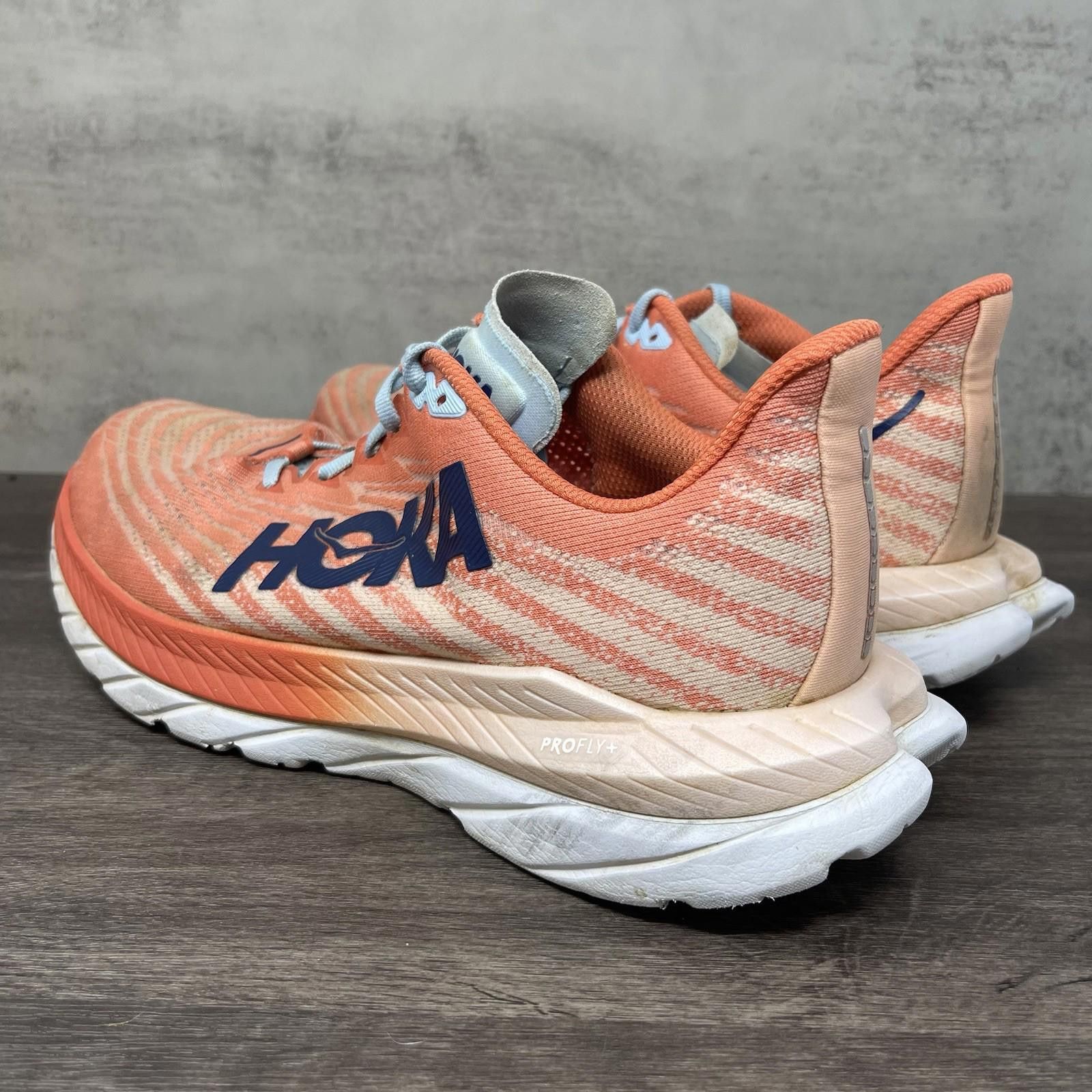 Other HOKA Mach 5 Running Shoes Womens 9 Orange White Size US 9 / IT 39 - 9 Thumbnail