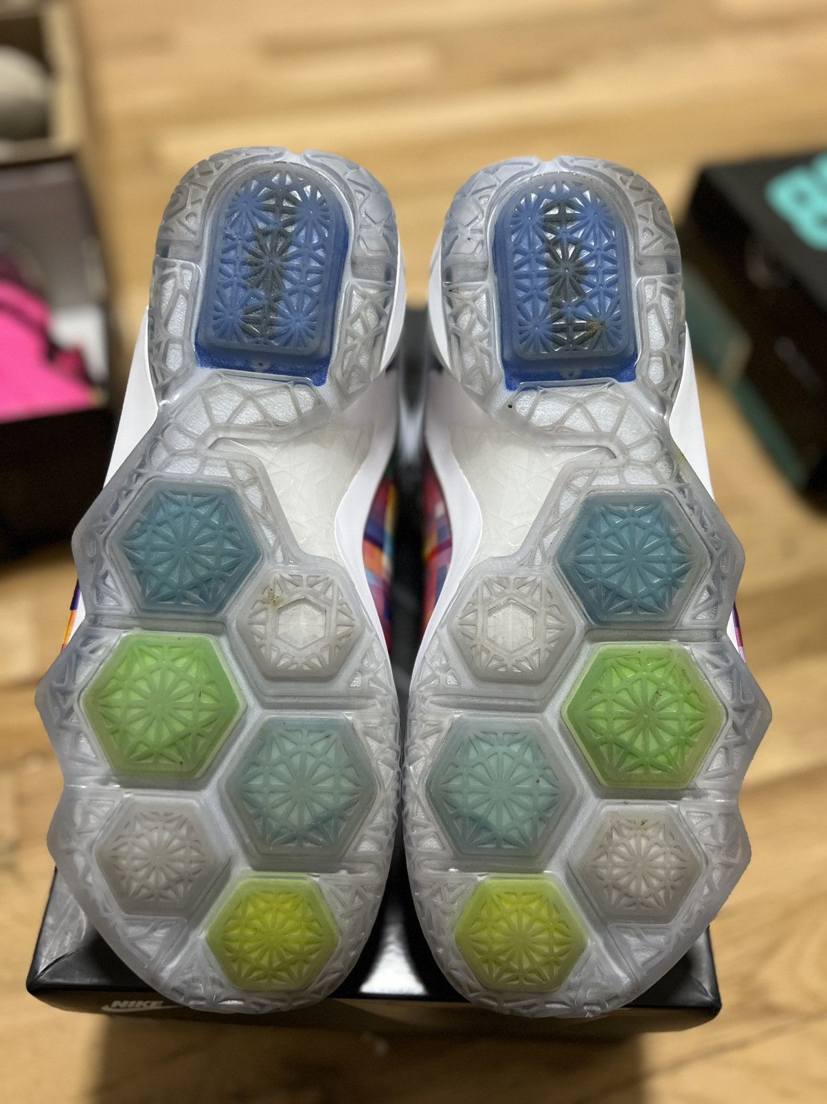 Jordan Brand × Nike Nike Lebron XII EXT “Finish Your Breakfast” Size 10 Size US 10 / EU 43 - 6 Thumbnail