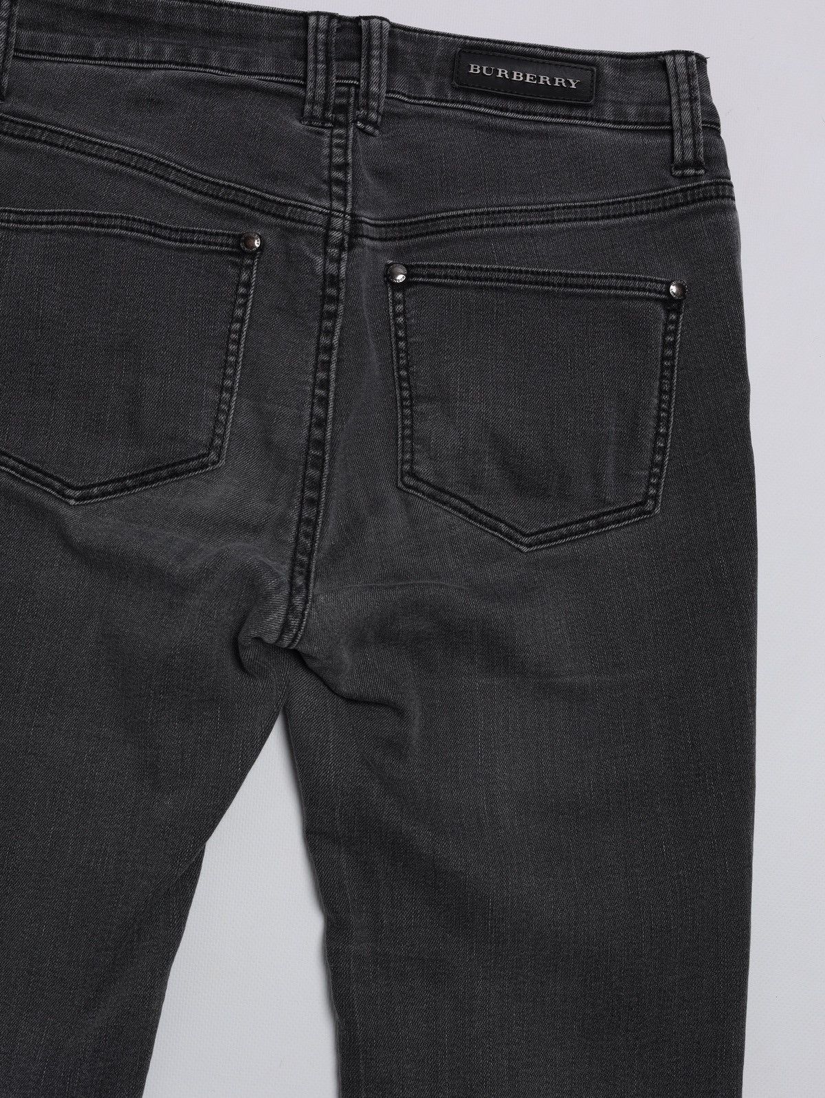Burberry Burberry London Grey Denim Jeans Size 27" / US 4 / IT 40 - 10 Thumbnail