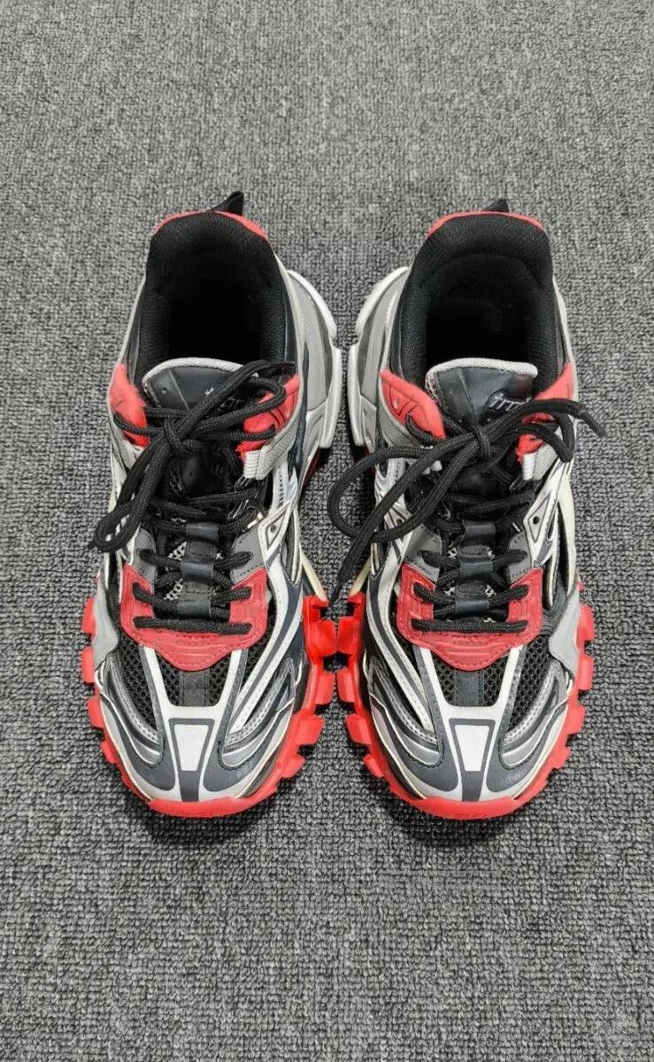 Balenciaga Balenciaga Track 2.0 Dad Shoes. Size US 7 / IT 37 - 4 Thumbnail