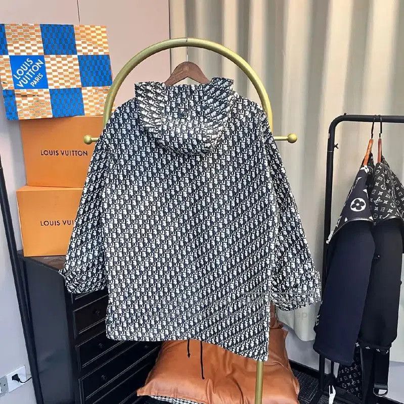 Dior Dior White Oversized Hoodie for Women . Size XS / US 0-2 / IT 36-38 - 2 Thumbnail