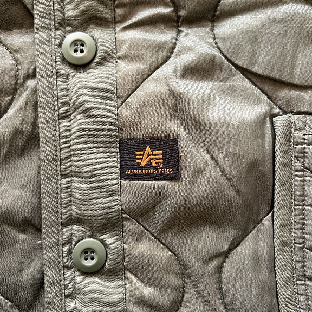 Alpha Industries × CDG by Comme des Garcons Vintage 00s CDG Alpha Industries Quilted Liner Jacket Size US L / EU 52-54 / 3 - 8 Thumbnail