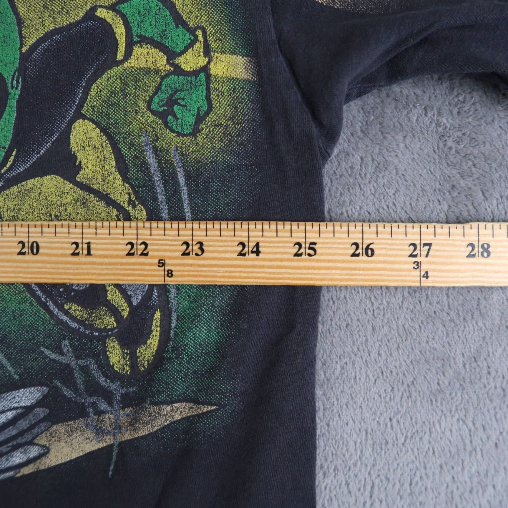 Vintage VTG 90s Looney Tunes Taz UFO Space XL AOP Shirt Mens Black Cotton 1996 USA Made Baseball Short Sleeve Crew Neck T-Shirt Graphics Size US XL / EU 56 / 4 - 6 Thumbnail