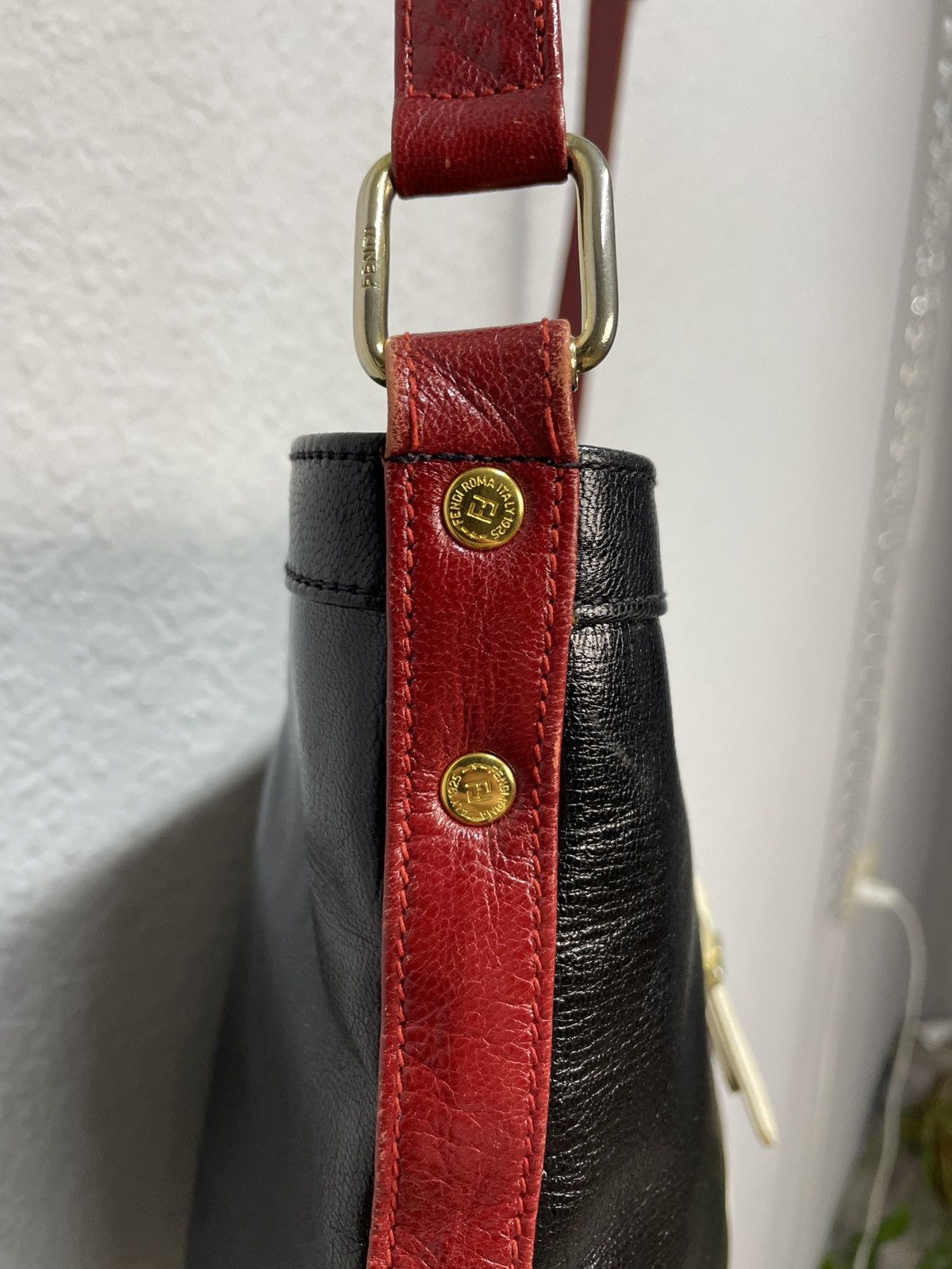 Designer × Fendi Vintage Y2K Fendi Monogram Leather Shoulder Bag Size ONE SIZE - 10 Thumbnail