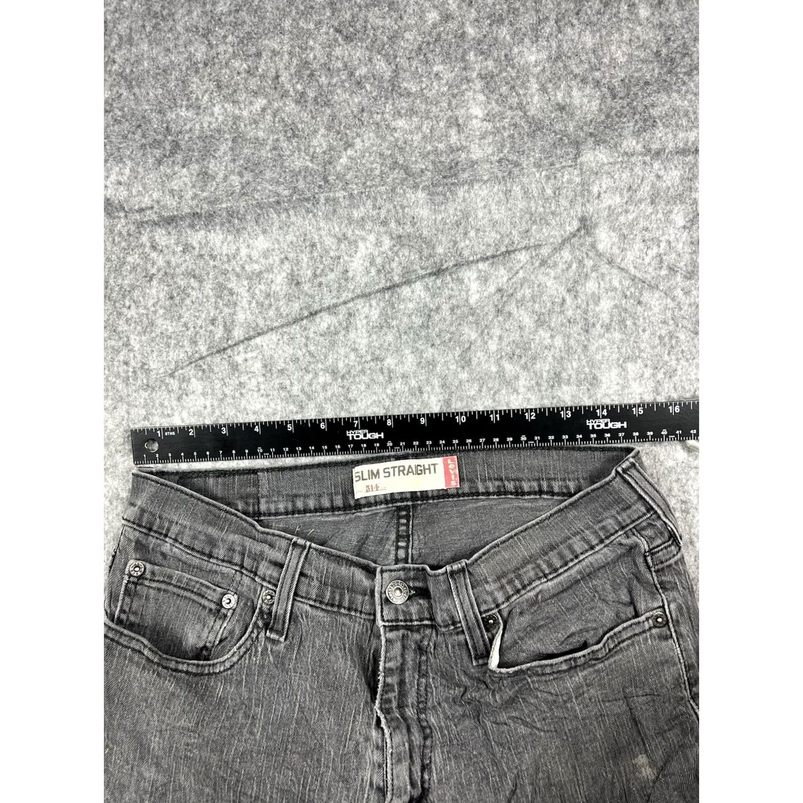 Levi's VINTAGE Levi's 514 Jeans Men Slim Straight Gray/Black 33x34 Denim Wax Stained Distressed Size US 33 - 3 Thumbnail