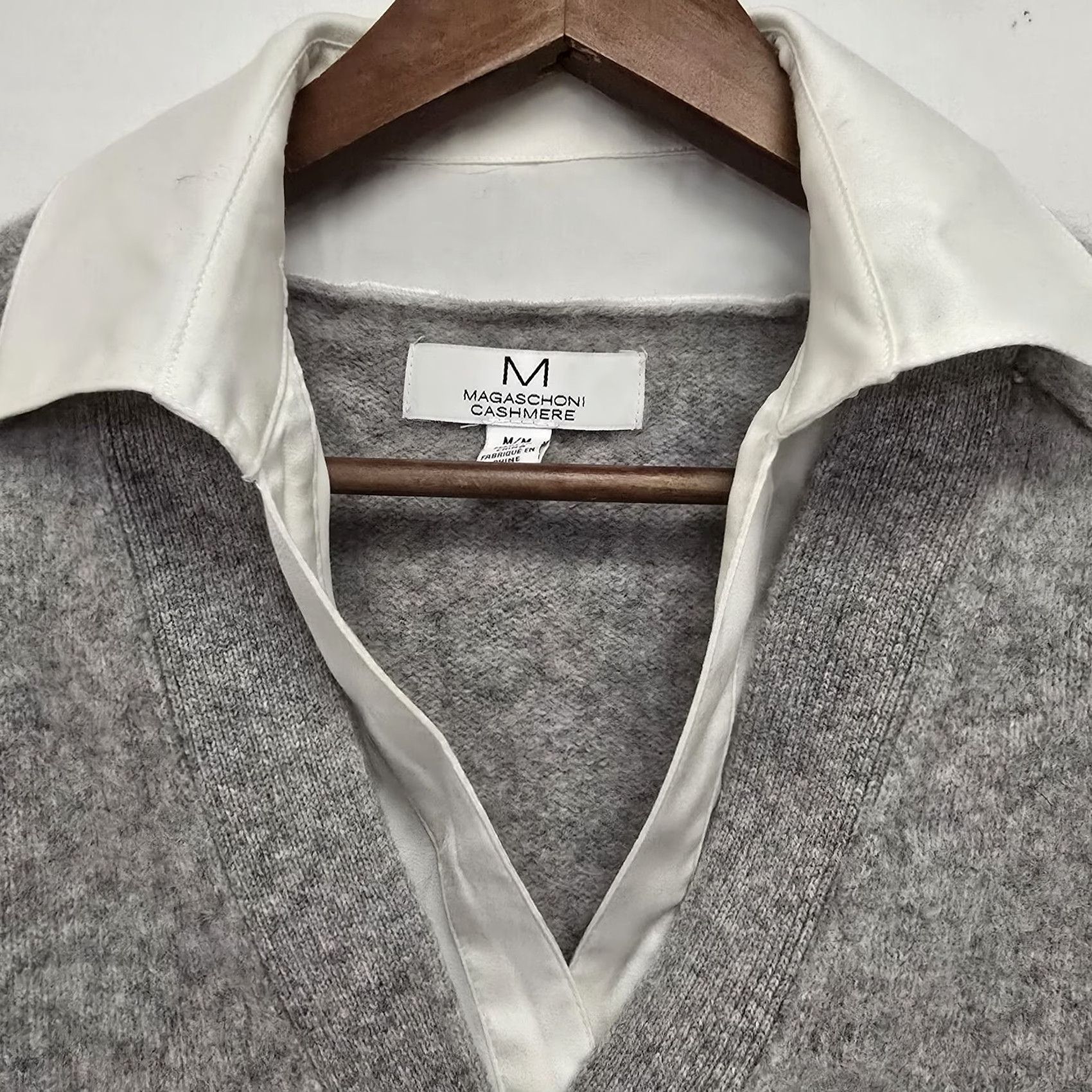 Vintage Magaschoni Womens Sweater Cardigan Long Sleeve Crew Neck Gray Cashmere 2fer Blouse M Size M / US 6-8 / IT 42-44 - 3 Thumbnail