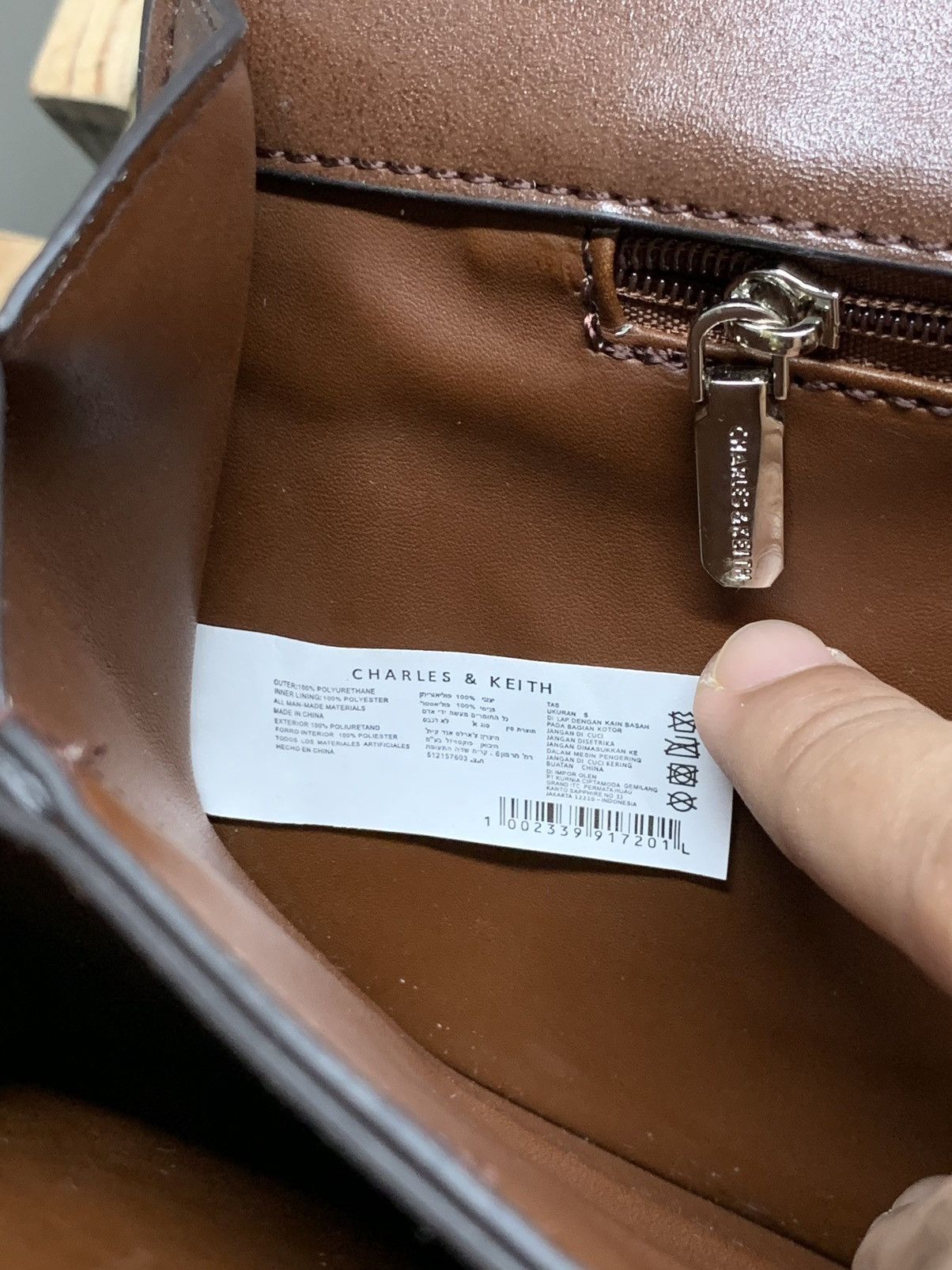Designer Charles & Keith Brown Single Handle Shoulder Bag Size ONE SIZE - 12 Thumbnail