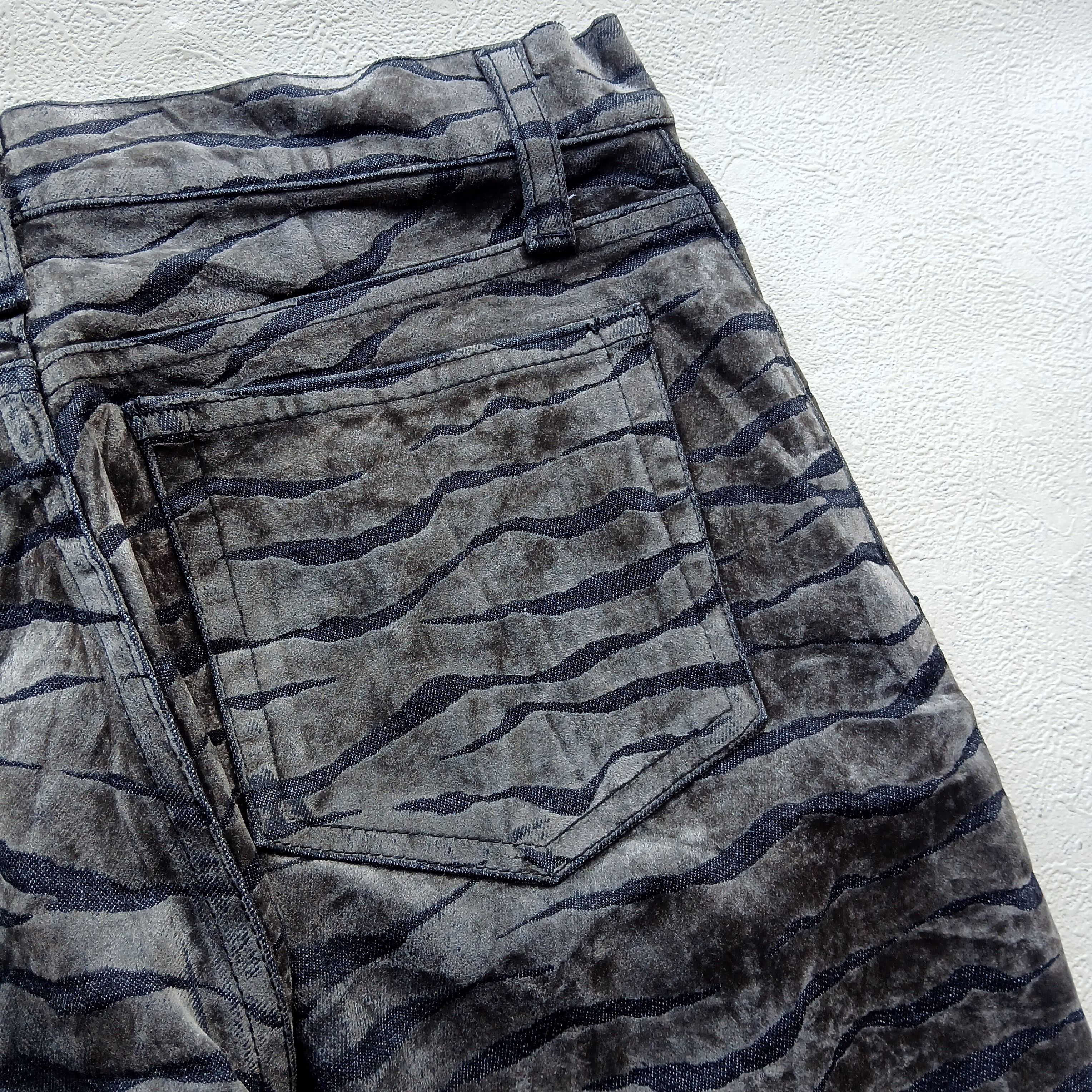 Japanese Brand × Mastermind World × Vintage BISON TIGER VELVET VINTAGE JAPANESE BRAND Size 28" / US 6 / IT 42 - 5 Thumbnail