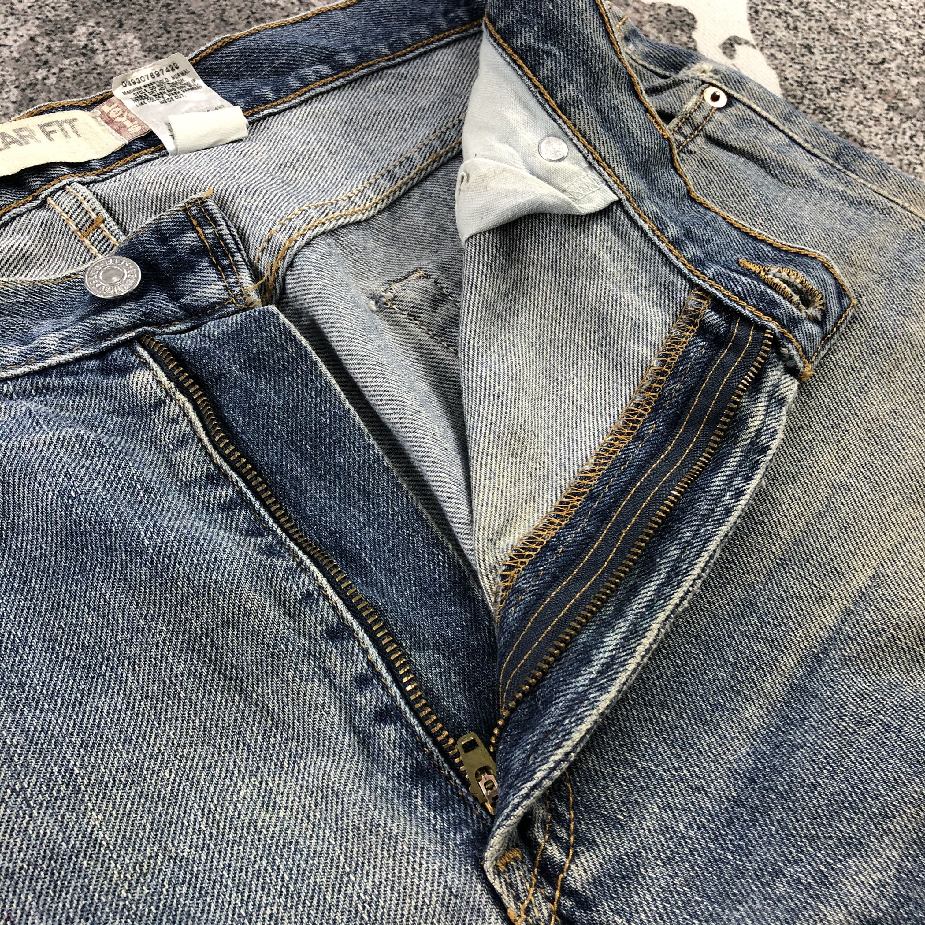 Levi's Vintage Levis 505 Jeans Dirty Wash Denim KJ1041 Size US 36 / EU 52 - 15 Thumbnail