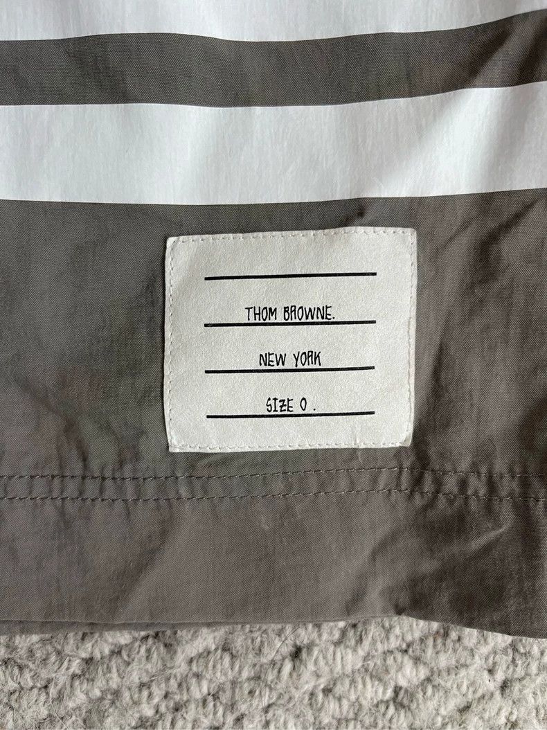 Thom Browne Thom browne Size 0 Gray four-striped nylon shorts 2504-Nex Size US 29 - 4 Thumbnail