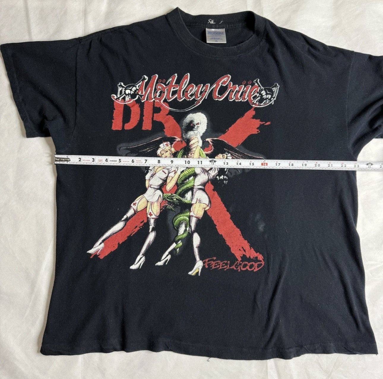 Vintage 1990 Mötley Crüe Dr. Feelgood Tour Tee Brockum Size US L / EU 52-54 / 3 - 4 Thumbnail