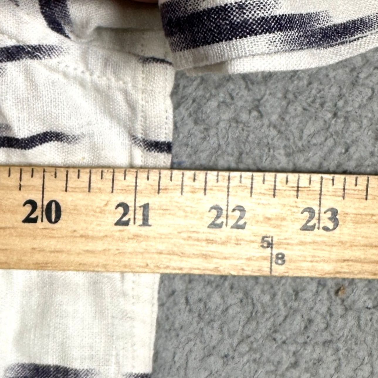 Lucky Brand Lucky Brand Shirt Mens M White Classic Fit Button Up Pocket Short Sleeve Geometric Ikat White Navy Summer Casual Travel Preppy Mens Size US M / EU 48-50 / 2 - 7 Thumbnail