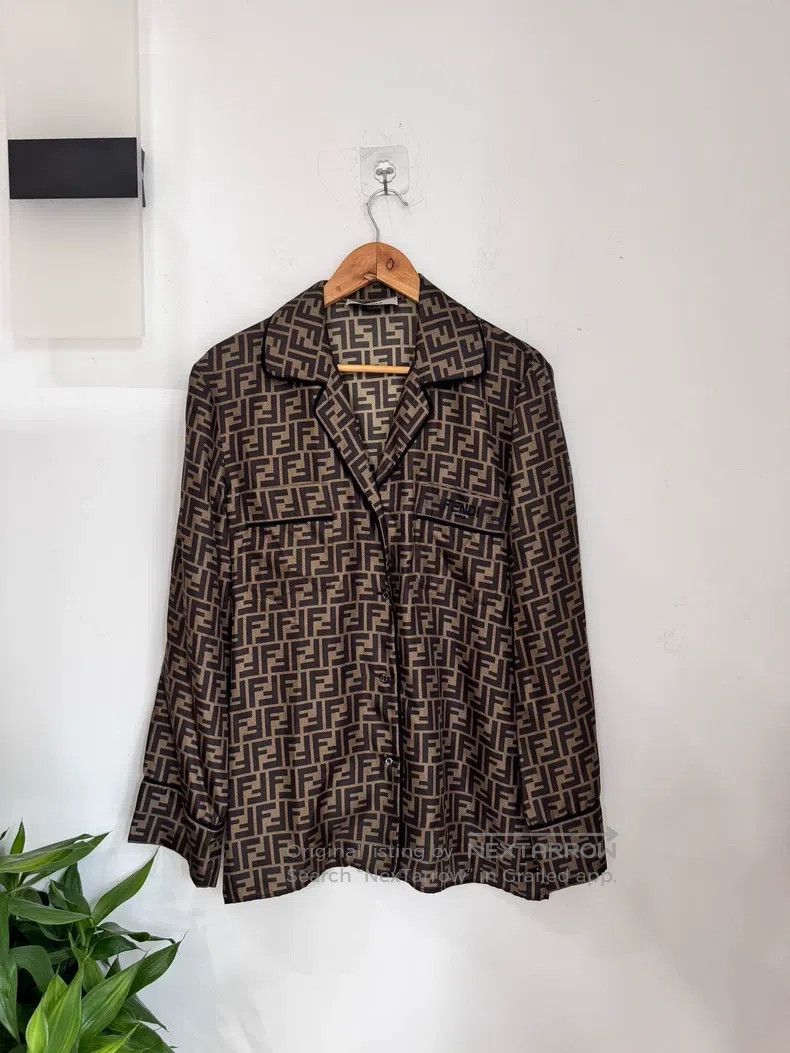 Fendi Fendi Full Printed Cuban Collar Long Sleeve Shirt Size M / US 6-8 / IT 42-44 - 1 Thumbnail