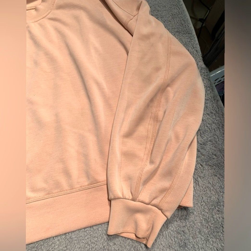 Lululemon VINTAGE Lululemon Sweatshirt 18 Women Plus Orange Pullover Crewneck 18 Sweatshirt Women Plus Orange Crewneck Size XXL / US 16-18 / IT 52-54 - 4 Thumbnail