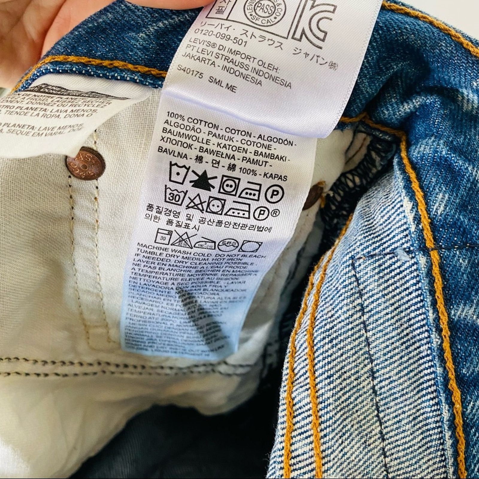 Levi's LEVIS Revolve Blue Button Fly CutOff Denim Jean Short Shorts Size 27" / US 4 / IT 40 - 7 Thumbnail