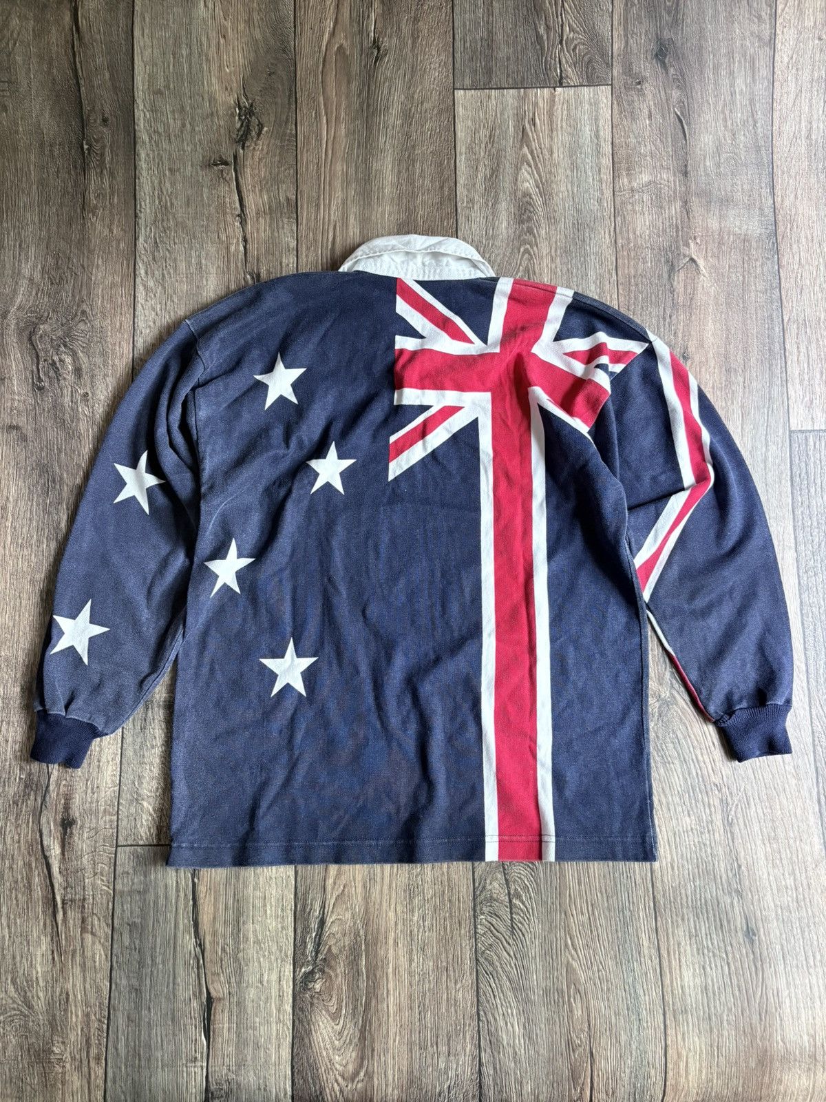 Canterbury of New Zealand Vintage 90s Canterbury Australia Flag All Over Print Jersey Size US L / EU 52-54 / 3 - 13 Thumbnail