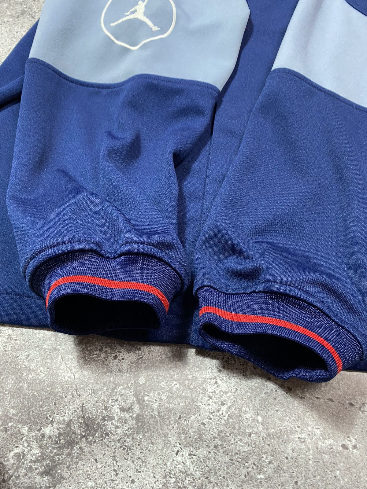 Jordan Brand × NBA × Vintage Vintage JORDAN NBA Nike bomber light jacket Size US L / EU 52-54 / 3 - 8 Thumbnail