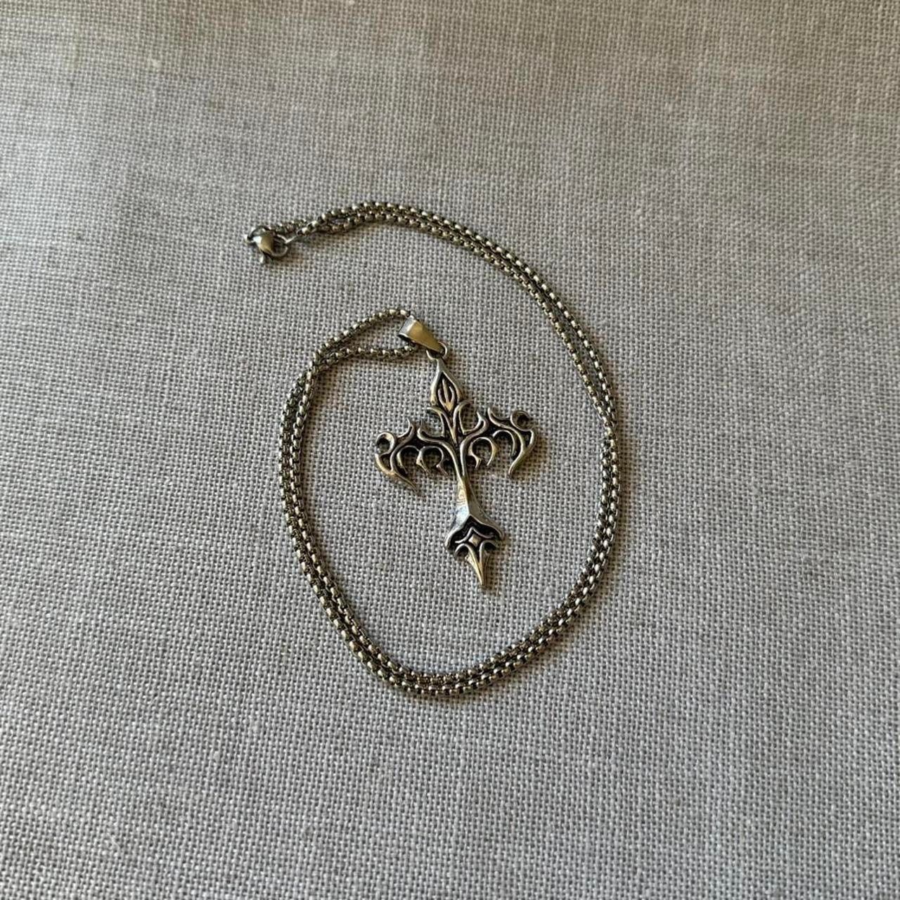 Other Y2k silver gothic cross necklace Size ONE SIZE - 2 Thumbnail
