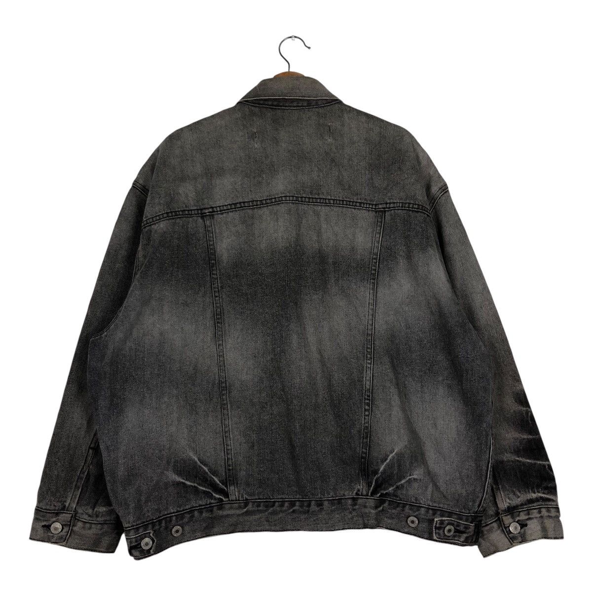 Japanese Brand Vintage Chore Denim Jacket Trucker The Fabulous IsseyMiyake Size US L / EU 52-54 / 3 - 9 Thumbnail
