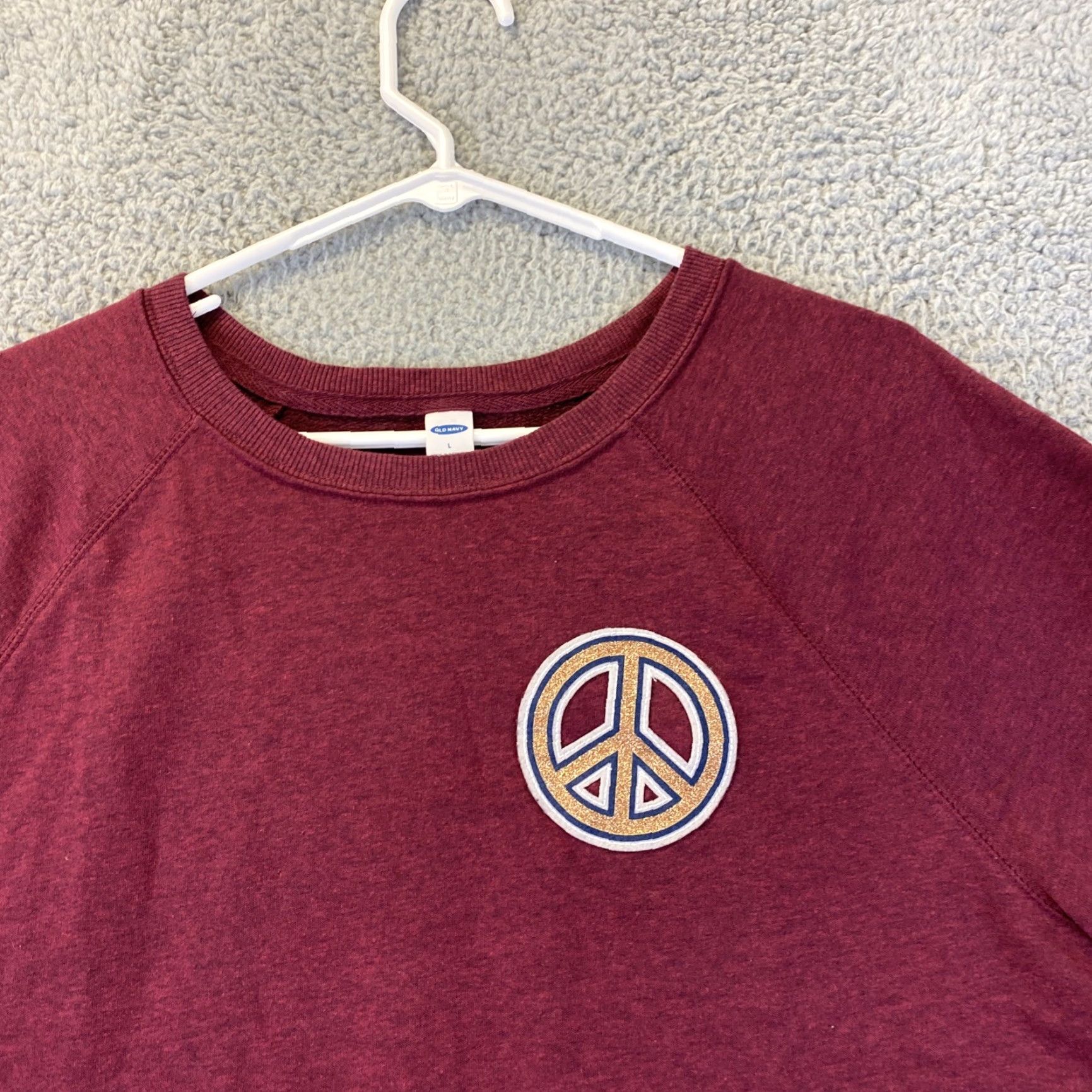 Old Navy Old Navy Sweatshirt / Athletic Women’s Shirt (Womens) Size L Burgundy Red Fleece Crew Neck Pullover, Regular Fit Size L / US 10 / IT 46 - 2 Thumbnail