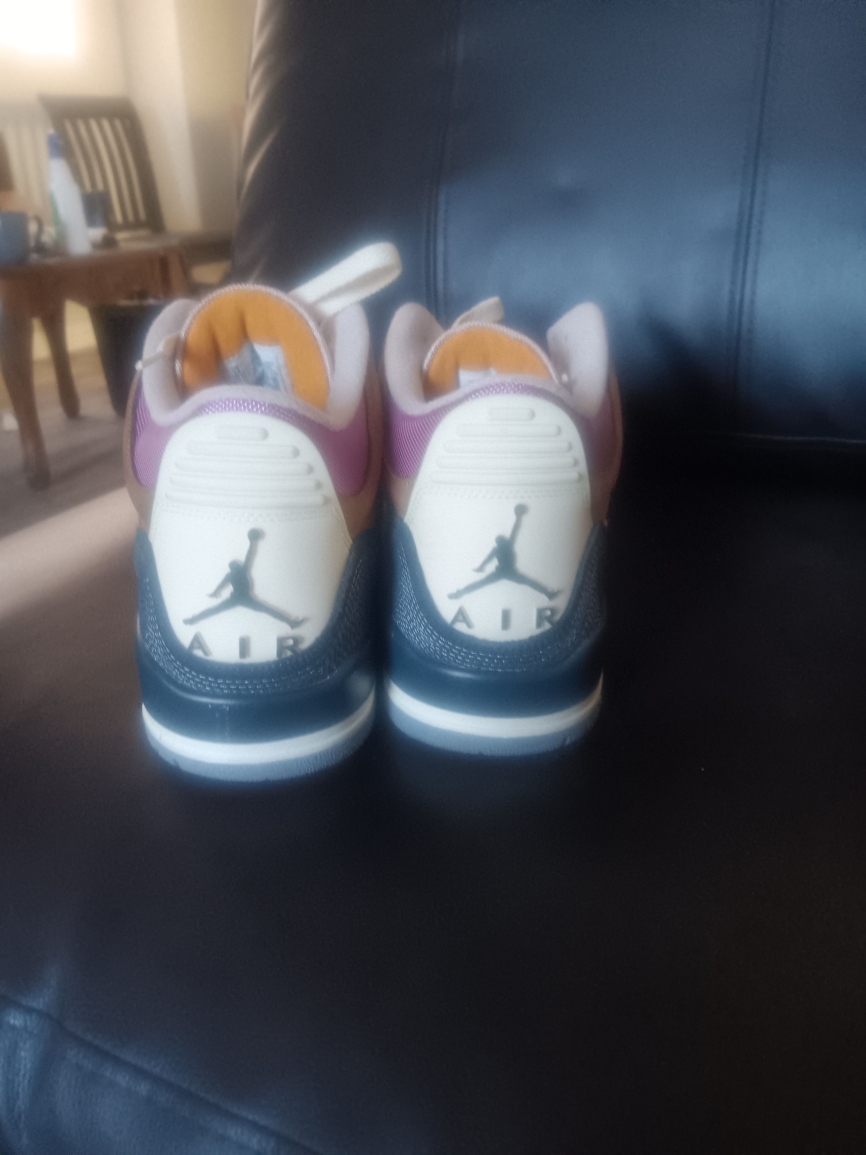 Jordan Brand Nike Air Jordan Retro 3 Size US 13 / EU 46 - 9 Thumbnail