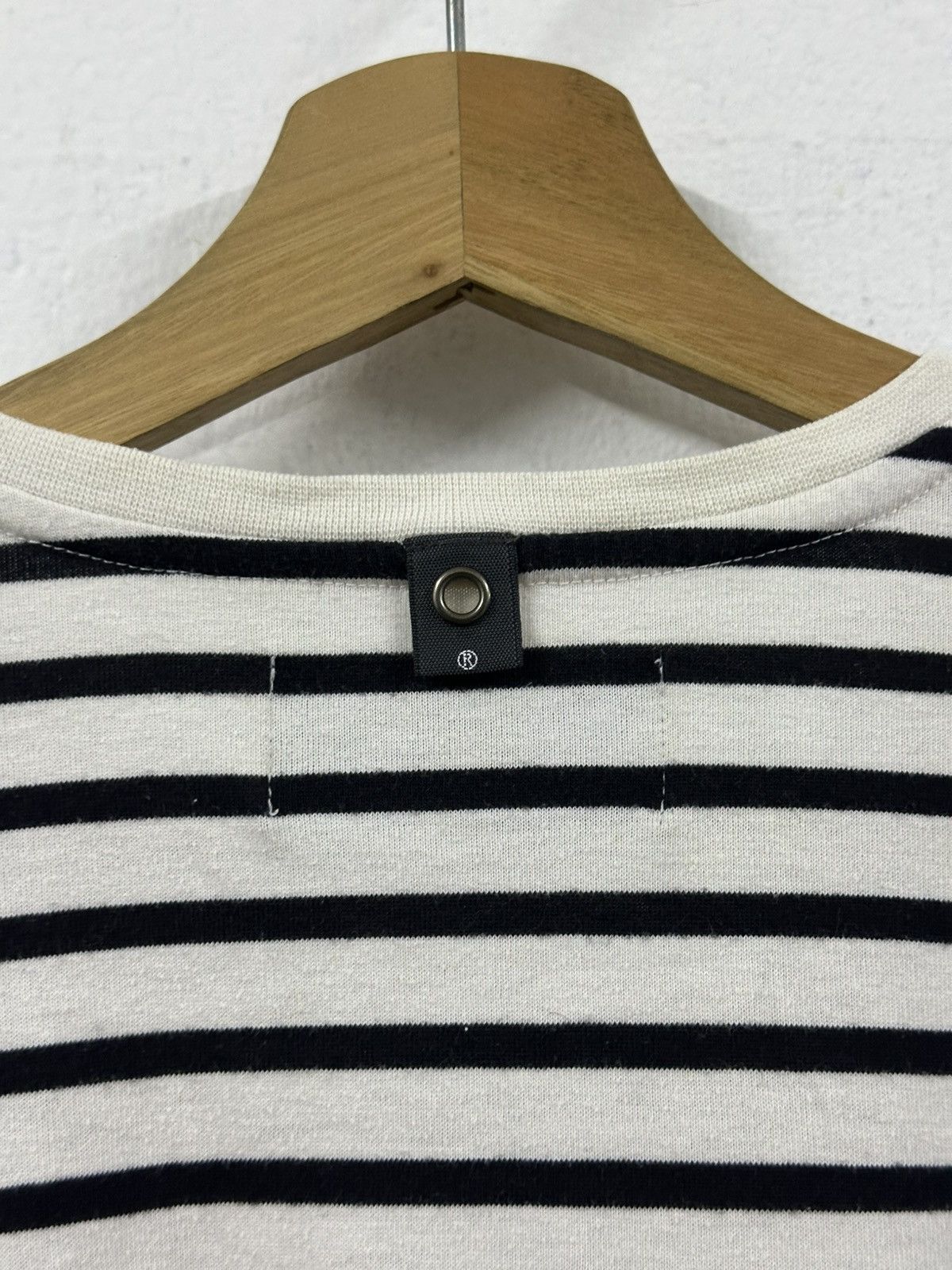 wjk Wjk®️ 1 miles Stripes V-Neck S/S Tee Size US M / EU 48-50 / 2 - 10 Thumbnail