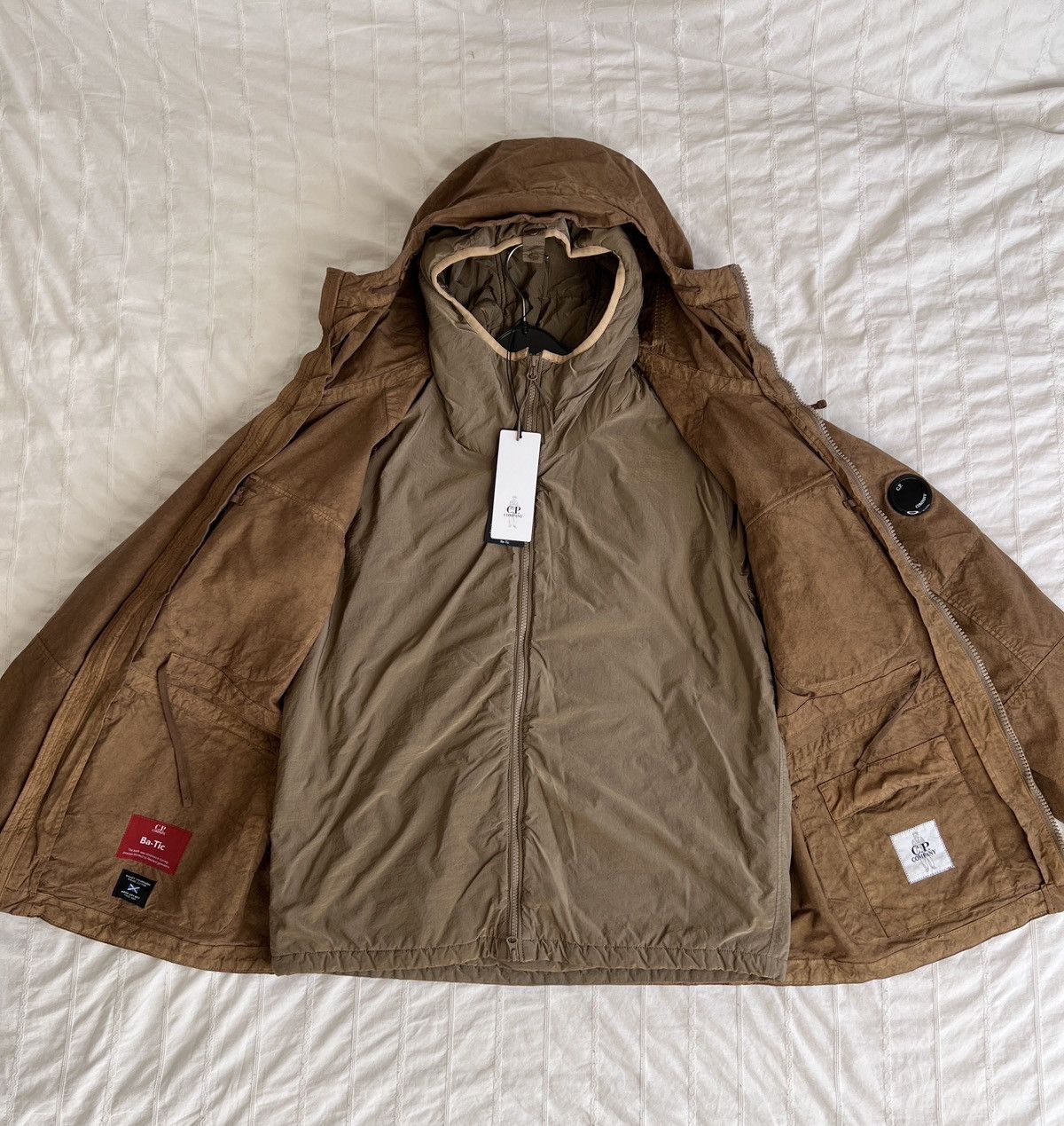 C.P. Company CP Company Ba-Tic Multi-Pocket Down Jacket Size US M / EU 48-50 / 2 - 2 Thumbnail