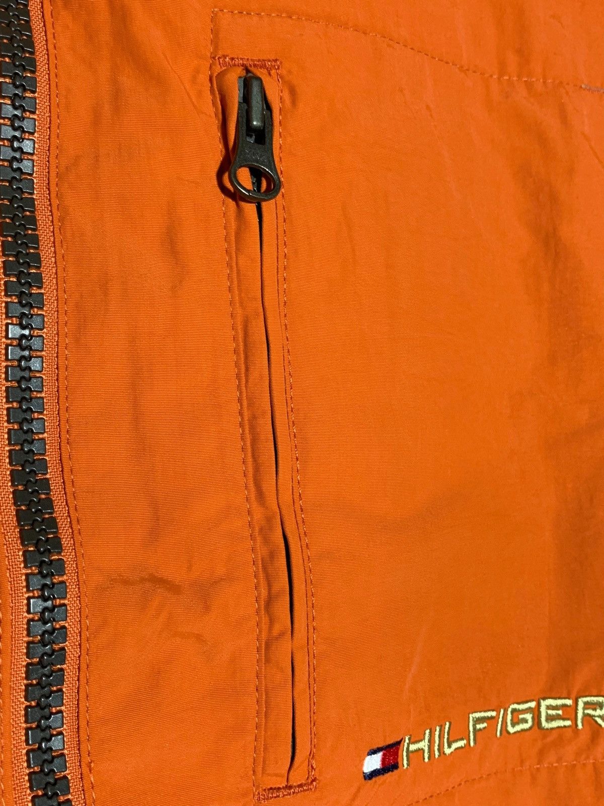 Tommy Hilfiger × Vintage Vintage Tommy Hilfiger Reversible Vest Size US M / EU 48-50 / 2 - 8 Thumbnail