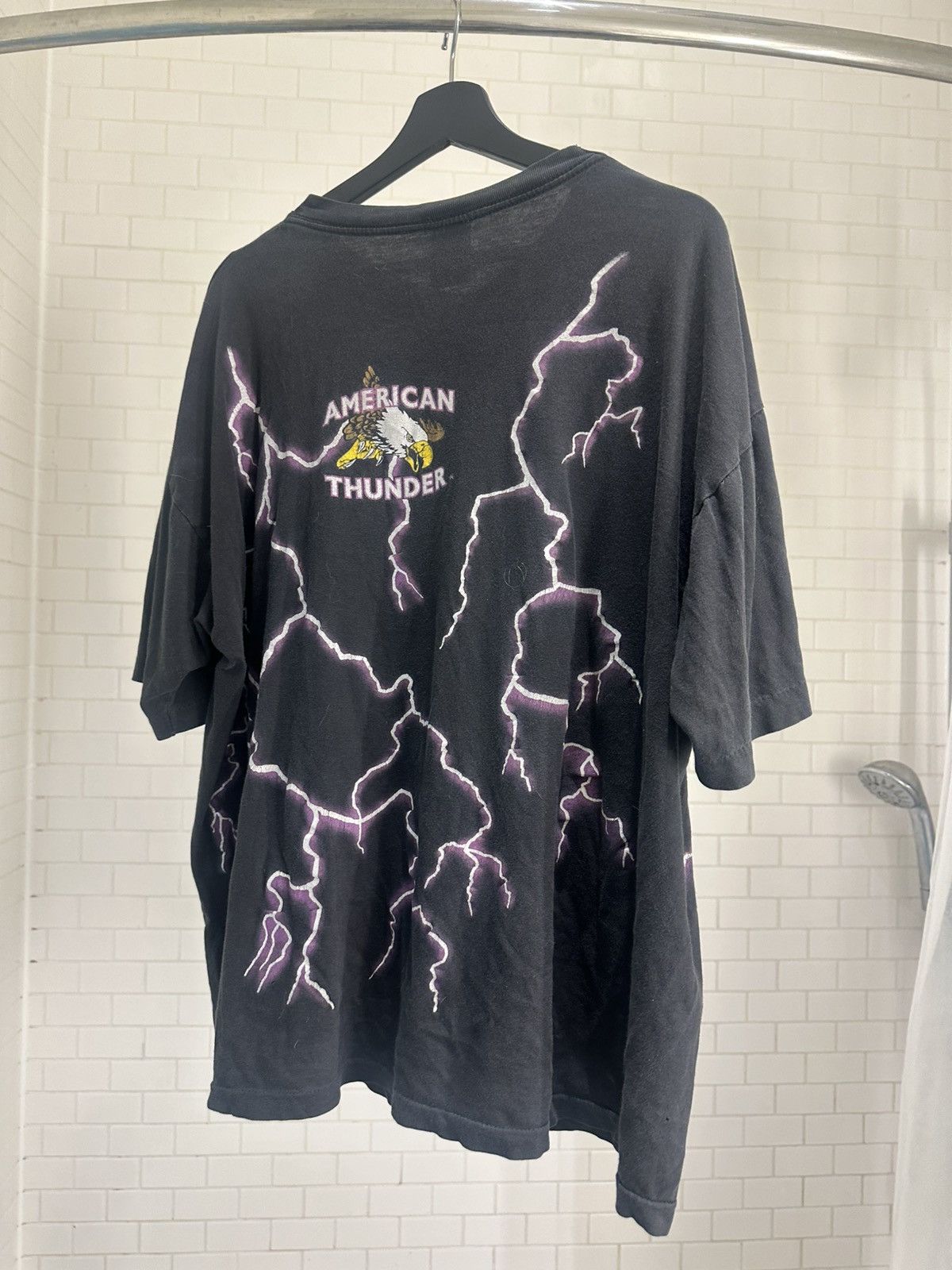 Vintage American Thunder , Skull and gravestone T-shirt Size US XXL / EU 58 / 5 - 3 Thumbnail