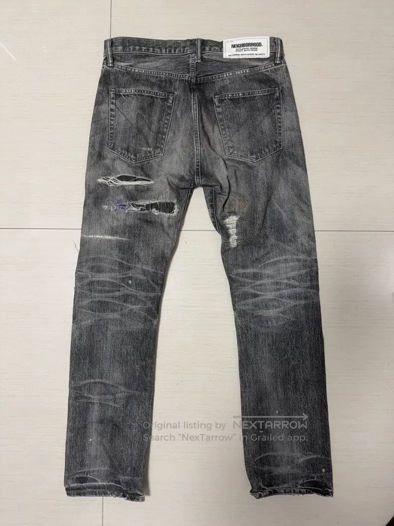 Neighborhood Neighborhood size L Jeans Size US 27 - 2 Thumbnail