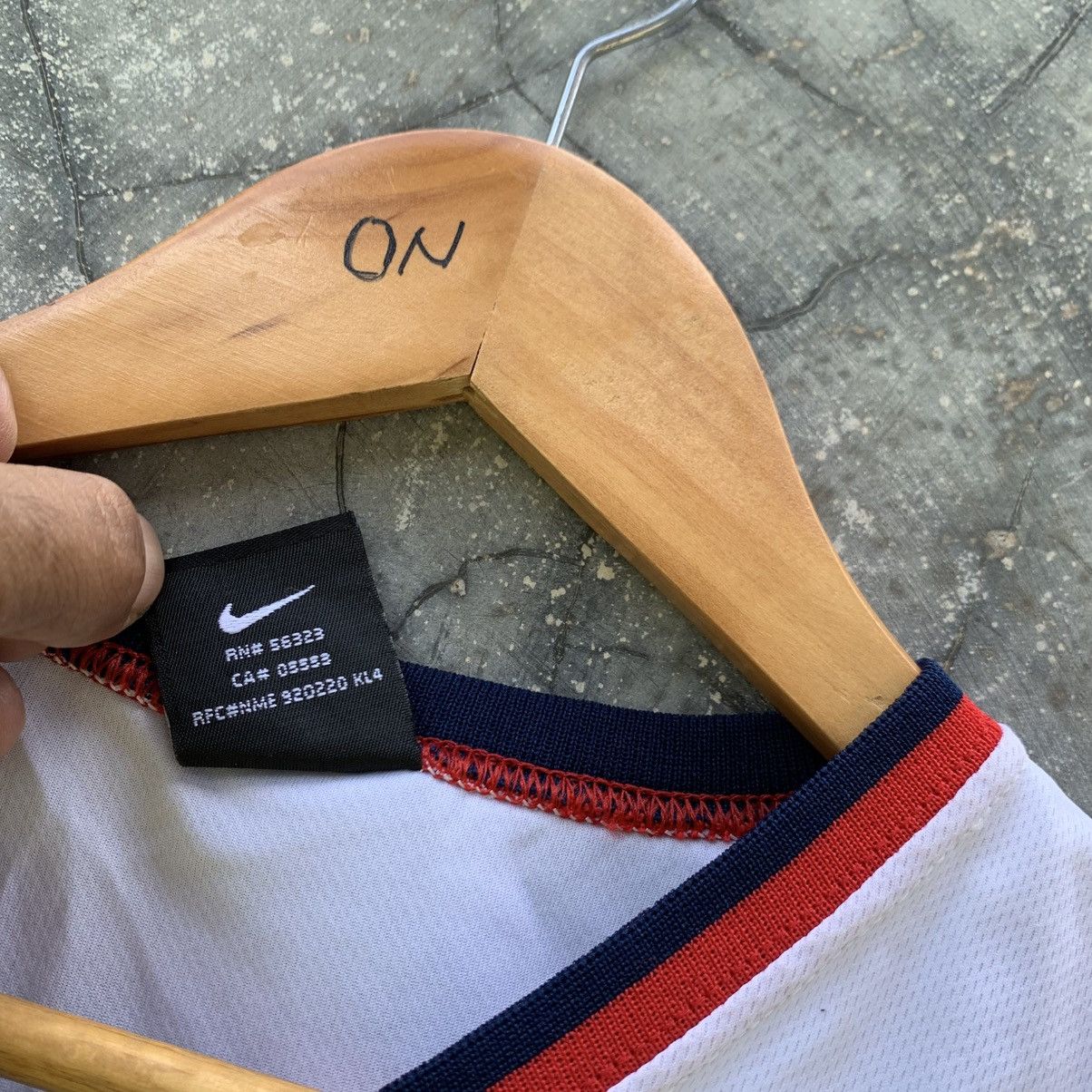 Nike Nike UConn 33 Basketball Jersey Womens Size L / US 10 / IT 46 - 6 Thumbnail