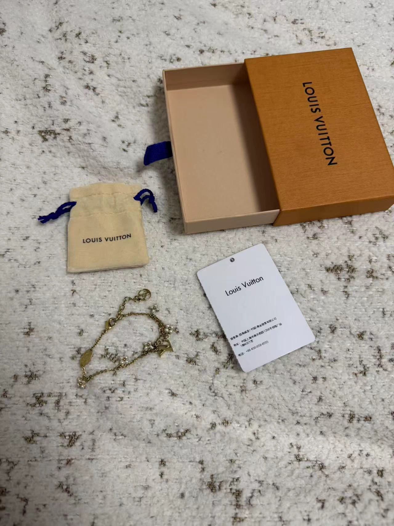 Louis Vuitton LV Flower Bracelet 99 New Size ONE SIZE - 1 Thumbnail