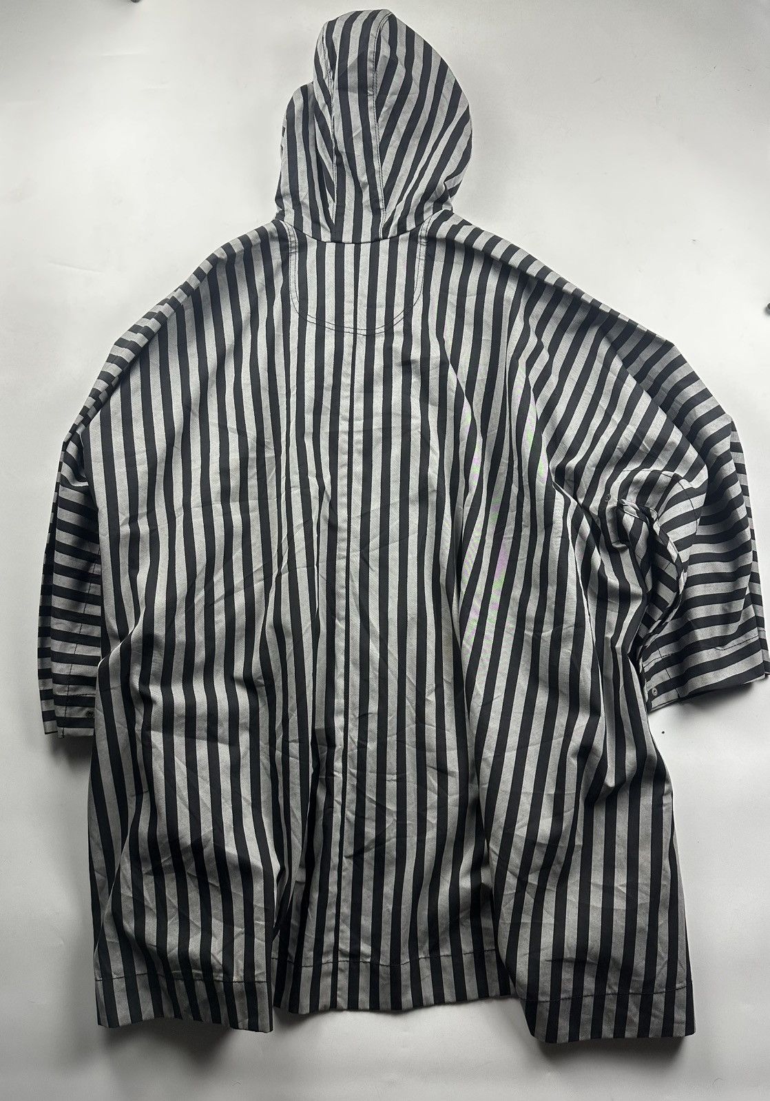 Burberry Burberry poncho jacket Size US M / EU 48-50 / 2 - 2 Thumbnail