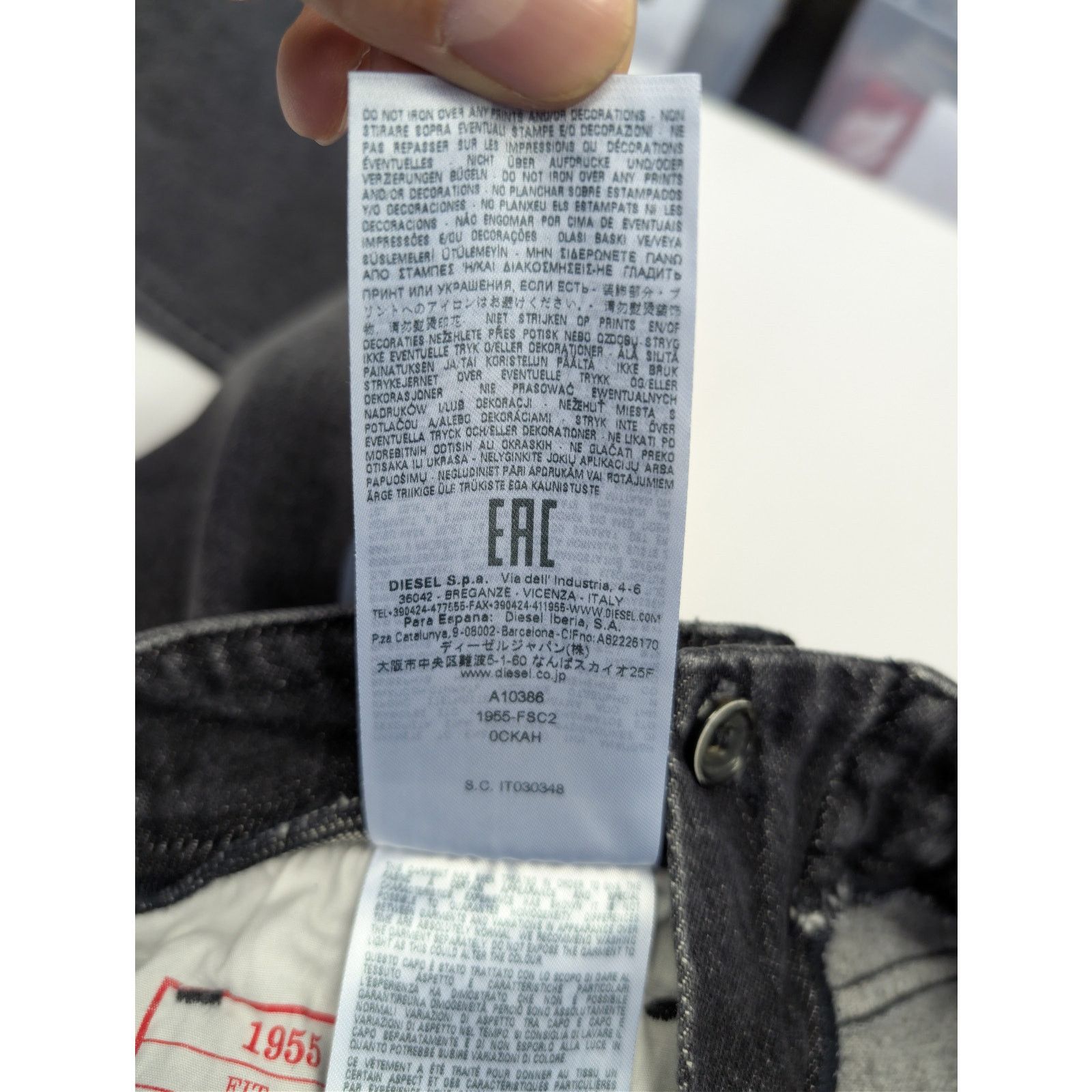 Diesel o1rshd1 D-Viker regular straight-leg jeans black / dark grey Size US 32 / EU 48 - 17 Thumbnail