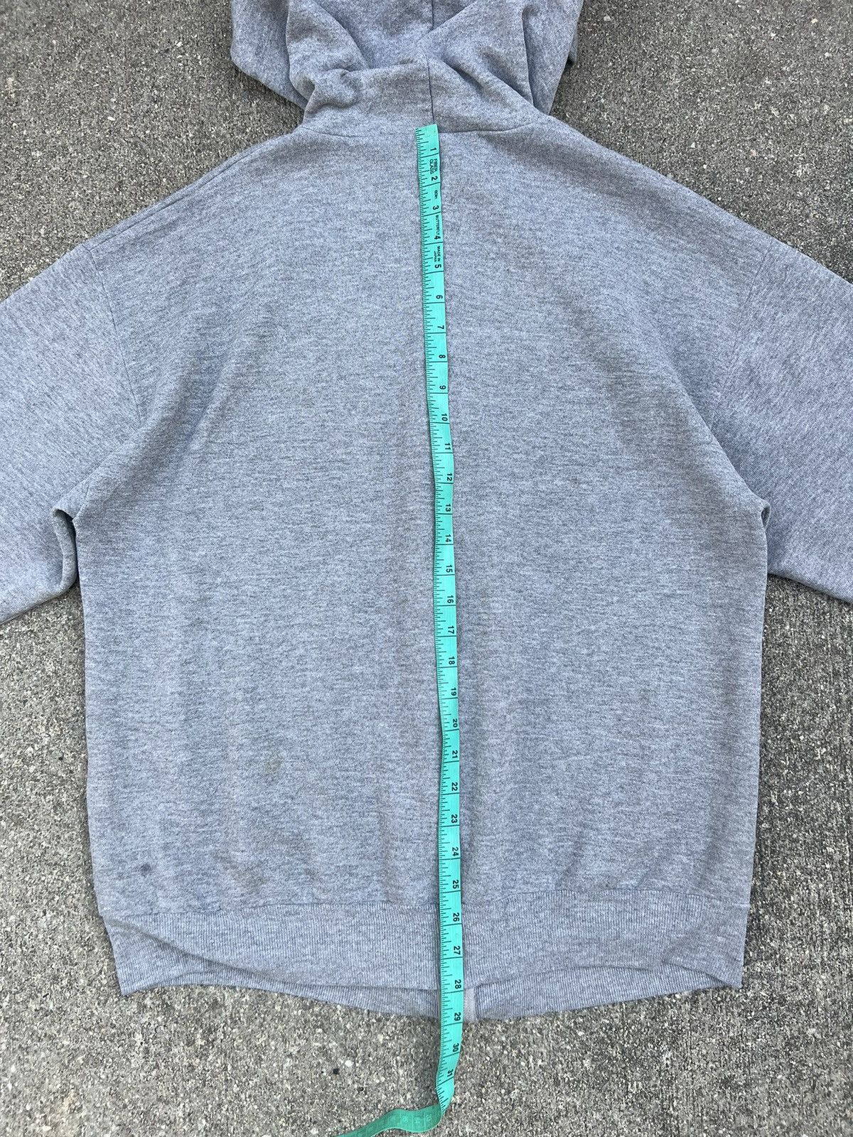 FUCT Vintage 90s FUCT Spell Out Grey Hoodie Sweater Size US L / EU 52-54 / 3 - 5 Thumbnail