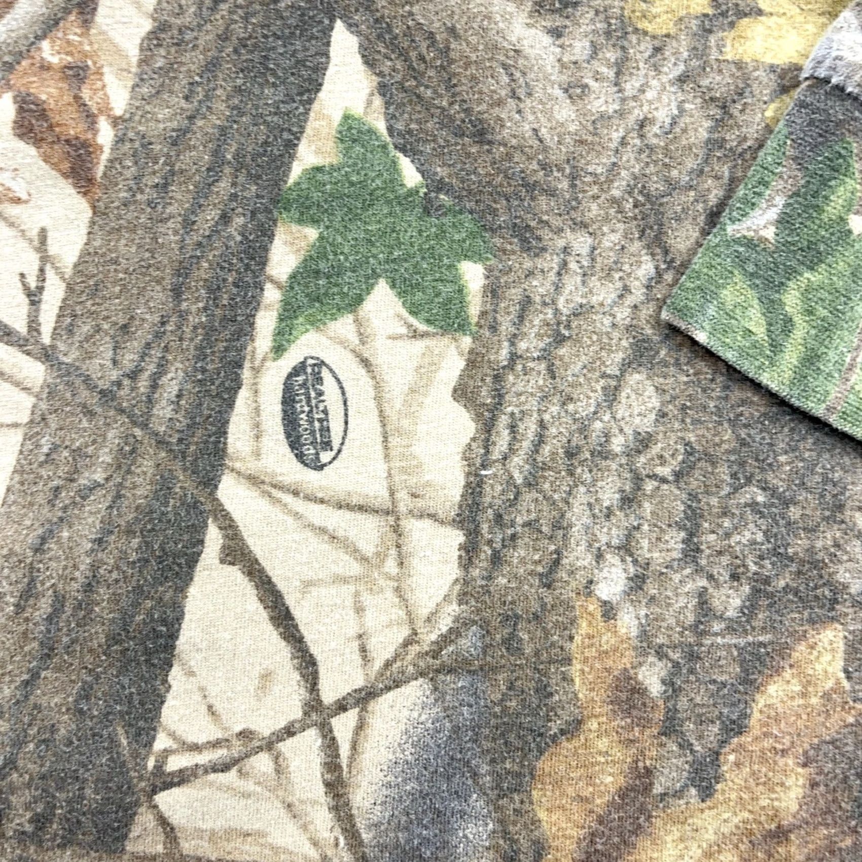 Realtree VINTAGE Realtree Camo Shirt Men XL Long Sleeve Tee Hardwoods Hunting VTG Y2K Skate Adult Size US XL / EU 56 / 4 - 3 Thumbnail