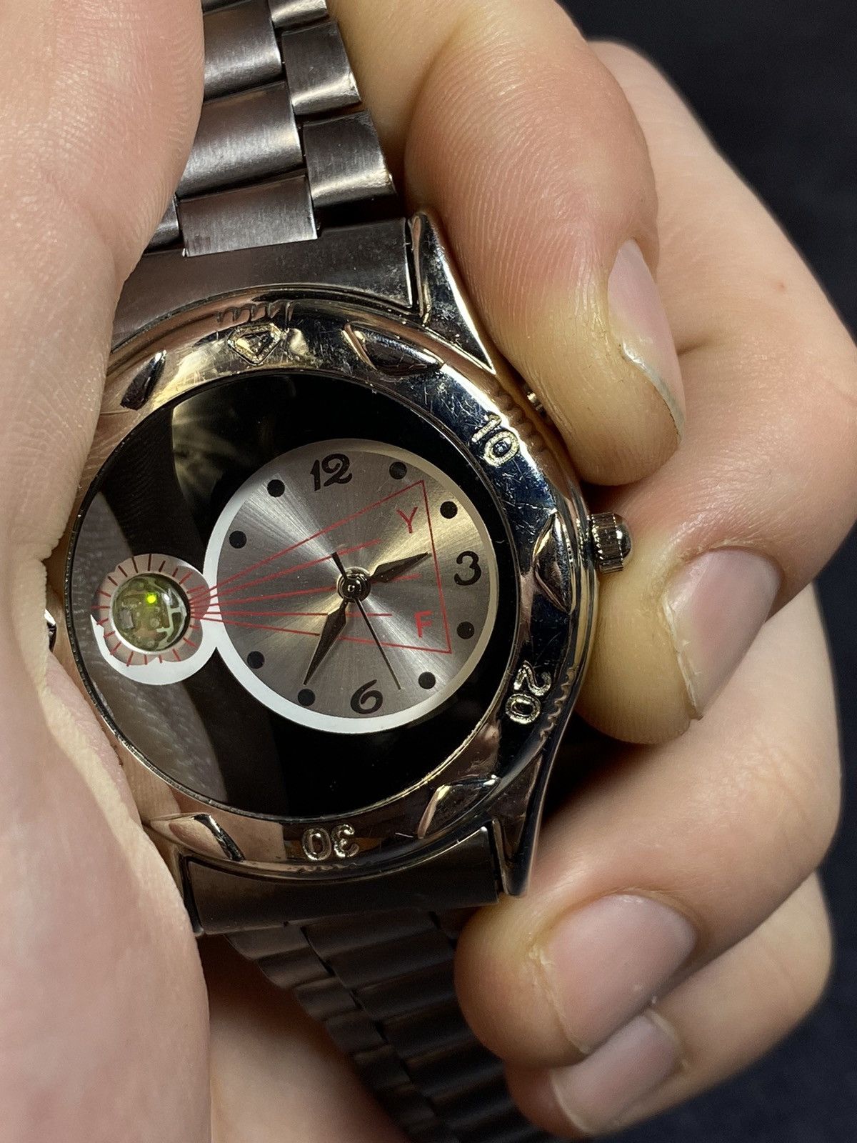 Jewelry Futuristic LED Watch – Silver Dial & Unique Light Effect ⏳ Size ONE SIZE - 15 Thumbnail