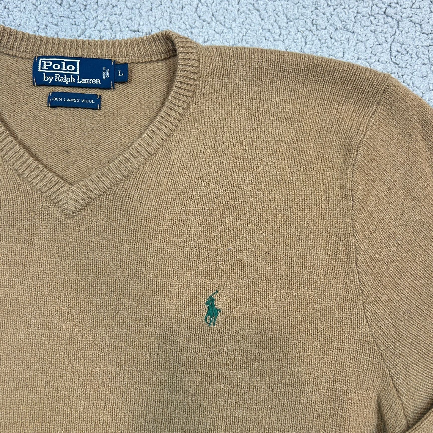 Polo Ralph Lauren Polo Ralph Lauren Sweater Mens Large Tan 100% Lambswool V Neck Pony Pullover Brown Wool Knit Pullover Winter Fall 90s Preppy Mens Size US L / EU 52-54 / 3 - 2 Thumbnail