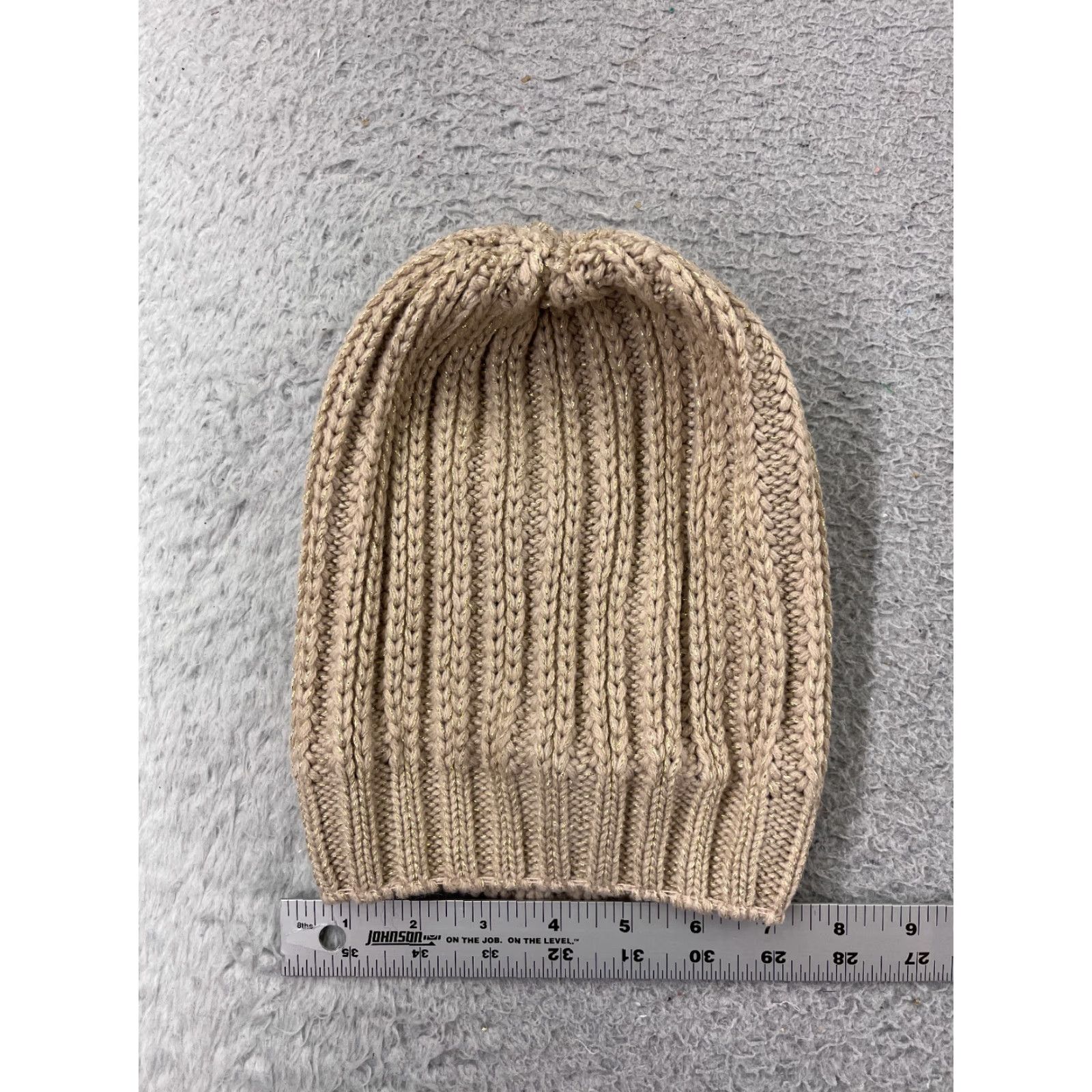 Merona Merona Beanie Toque Hat Adult Women One Size Beige Gold Knit Acrylic Blend Winter Ski Embroidered Logo Beanie Women Ski Theme Vintage: No Size ONE SIZE - 4 Thumbnail
