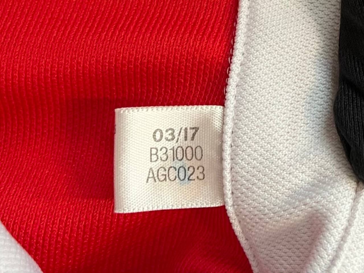 Adidas FC SL Benfica Home 2017 Adidas football jerseyShirt Portugal Size US L / EU 52-54 / 3 - 6 Thumbnail