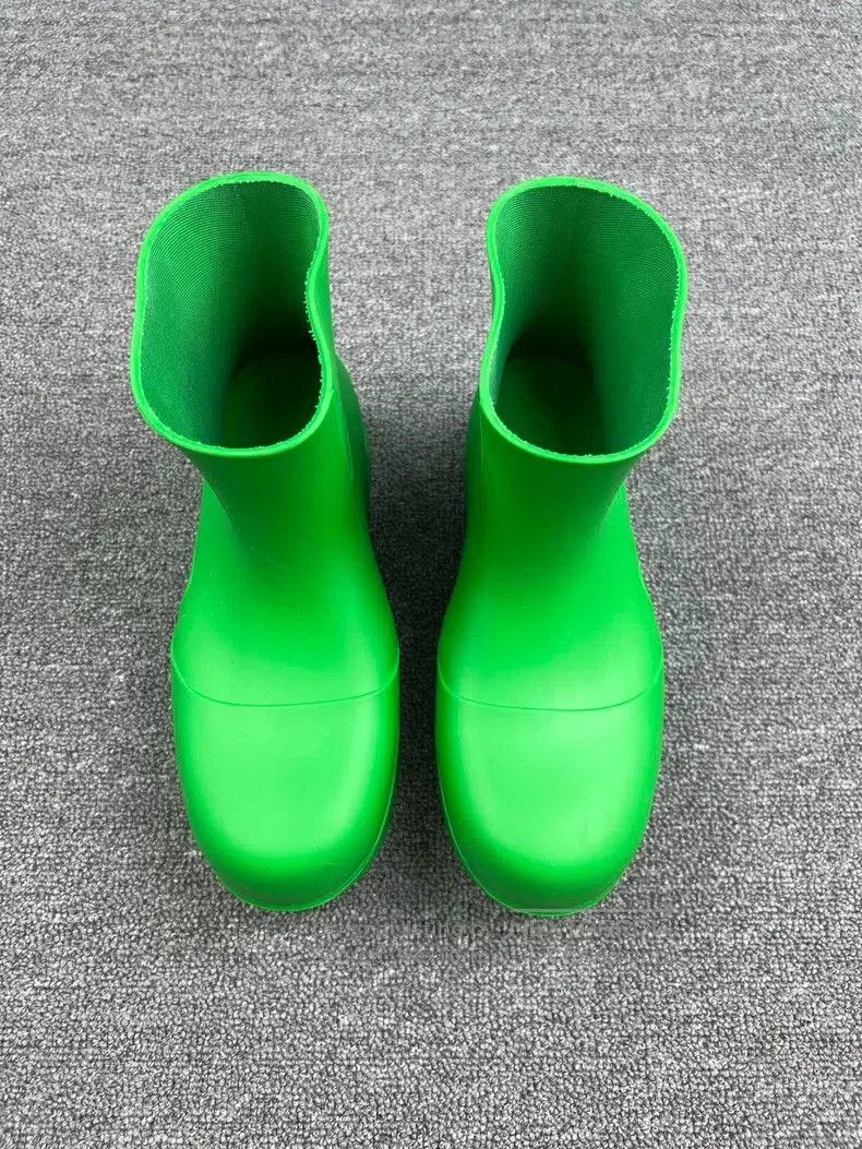 Bottega Veneta Bottega Veneta Green Rain Boots. Size US 7 / EU 40 - 3 Thumbnail