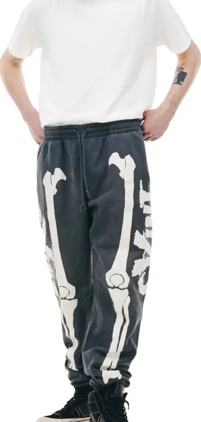 Saint Michael × Vlone Saint Michael x Vlone Bone Sweat Pants Size US 34 / EU 50 - 3 Thumbnail