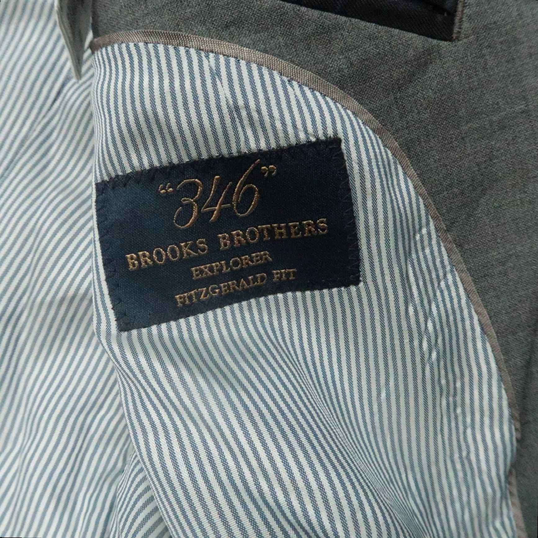 Brooks Brothers Brooks Brothers Blazer Mens 40R Gray Wool Sport Coat Notch Lapel Regular Single-Breasted Two-Button Jacket Front Button Style 2 Piece Vintage? No Size 40R - 3 Thumbnail