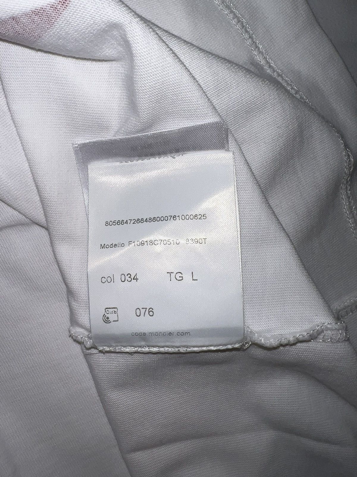 Moncler Moncler TShirt Size US L / EU 52-54 / 3 - 6 Thumbnail