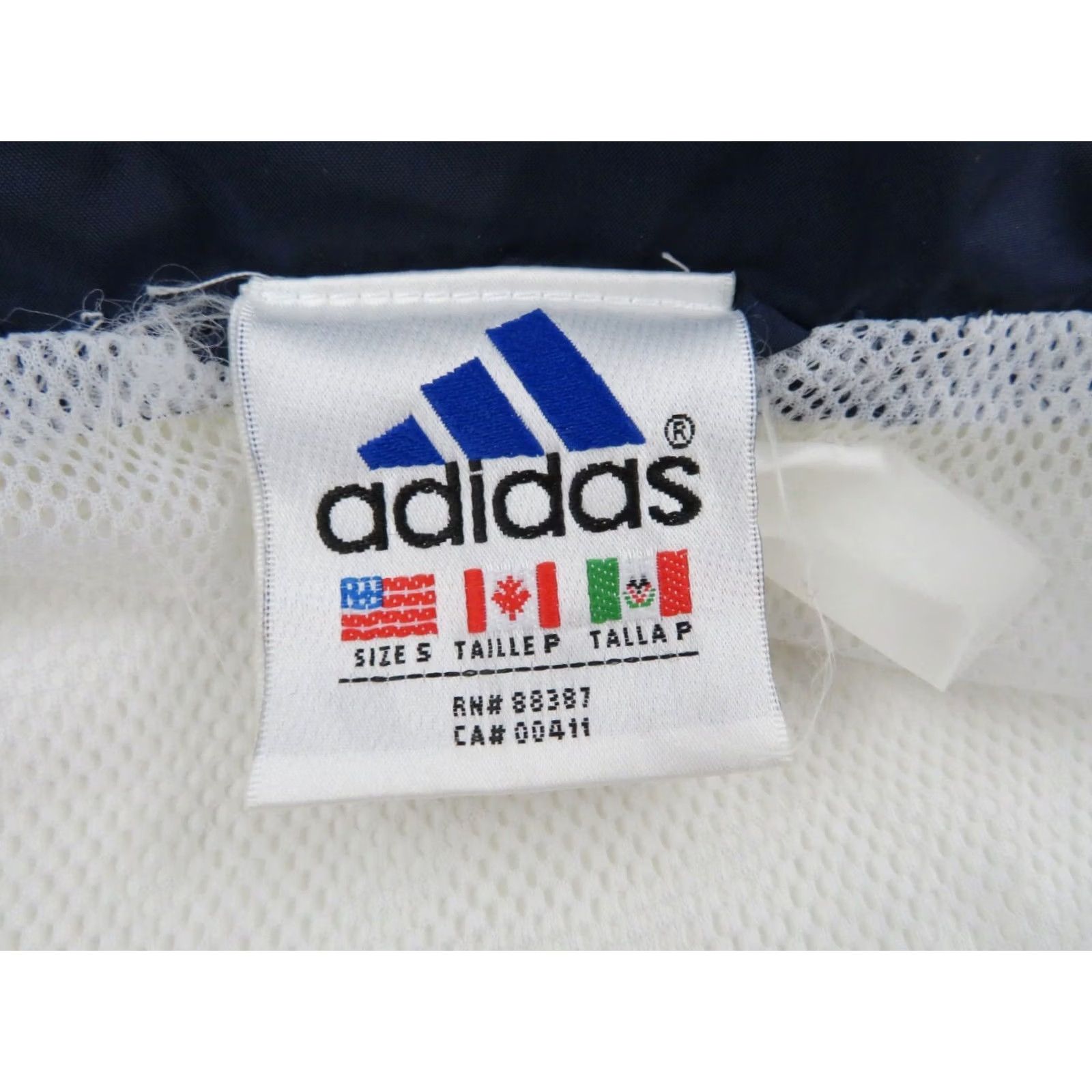 Adidas VINTAGE Adidas Track Jacket Mens Small Oversized 3 Stripe Windbreaker Hip Hop Y2K 90s Sport USA Mens Size US S / EU 44-46 / 1 - 7 Thumbnail