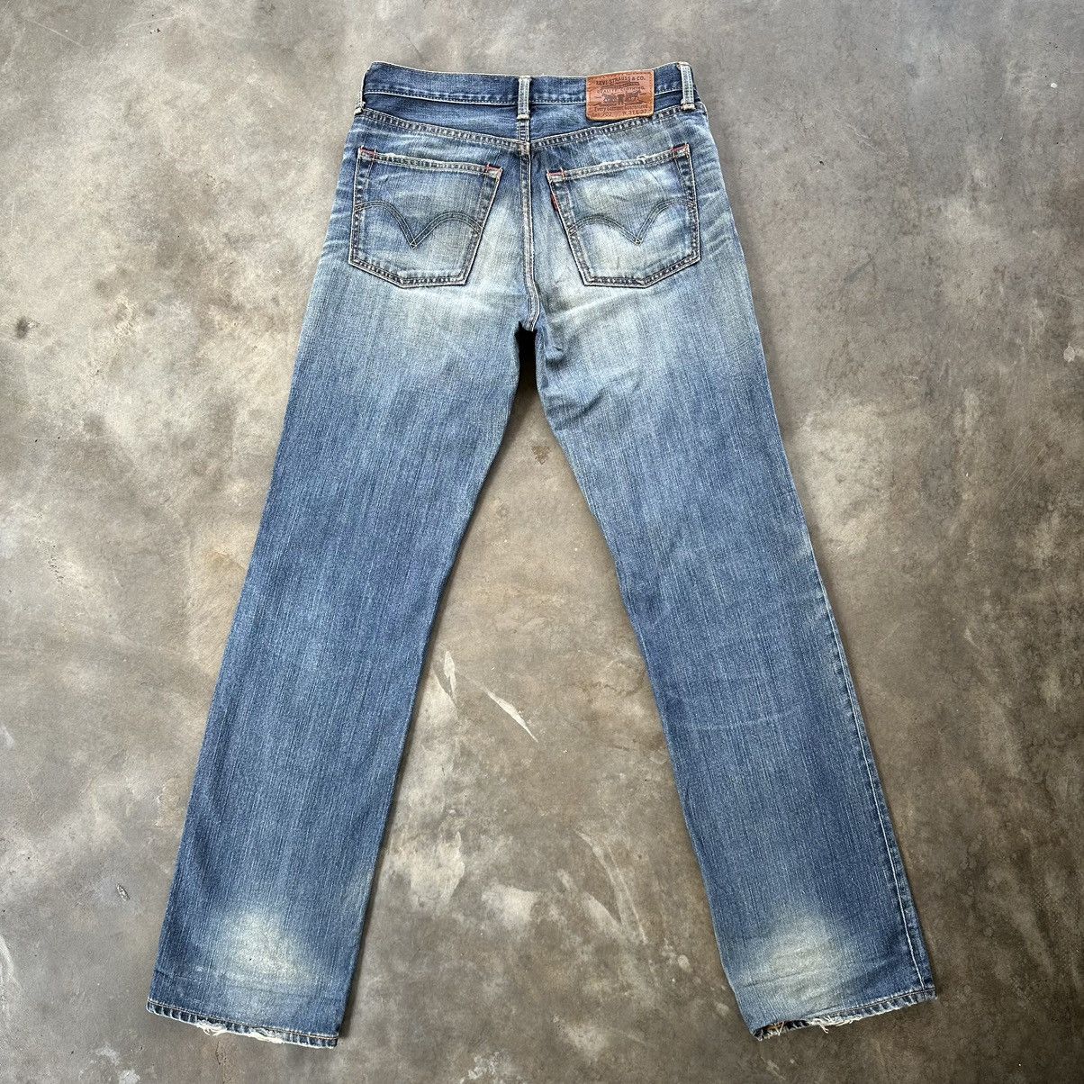 Japanese Brand Vintage Levi’s 702 Distressed Faded Denim Jean Pant W31 Size US 31 - 9 Thumbnail