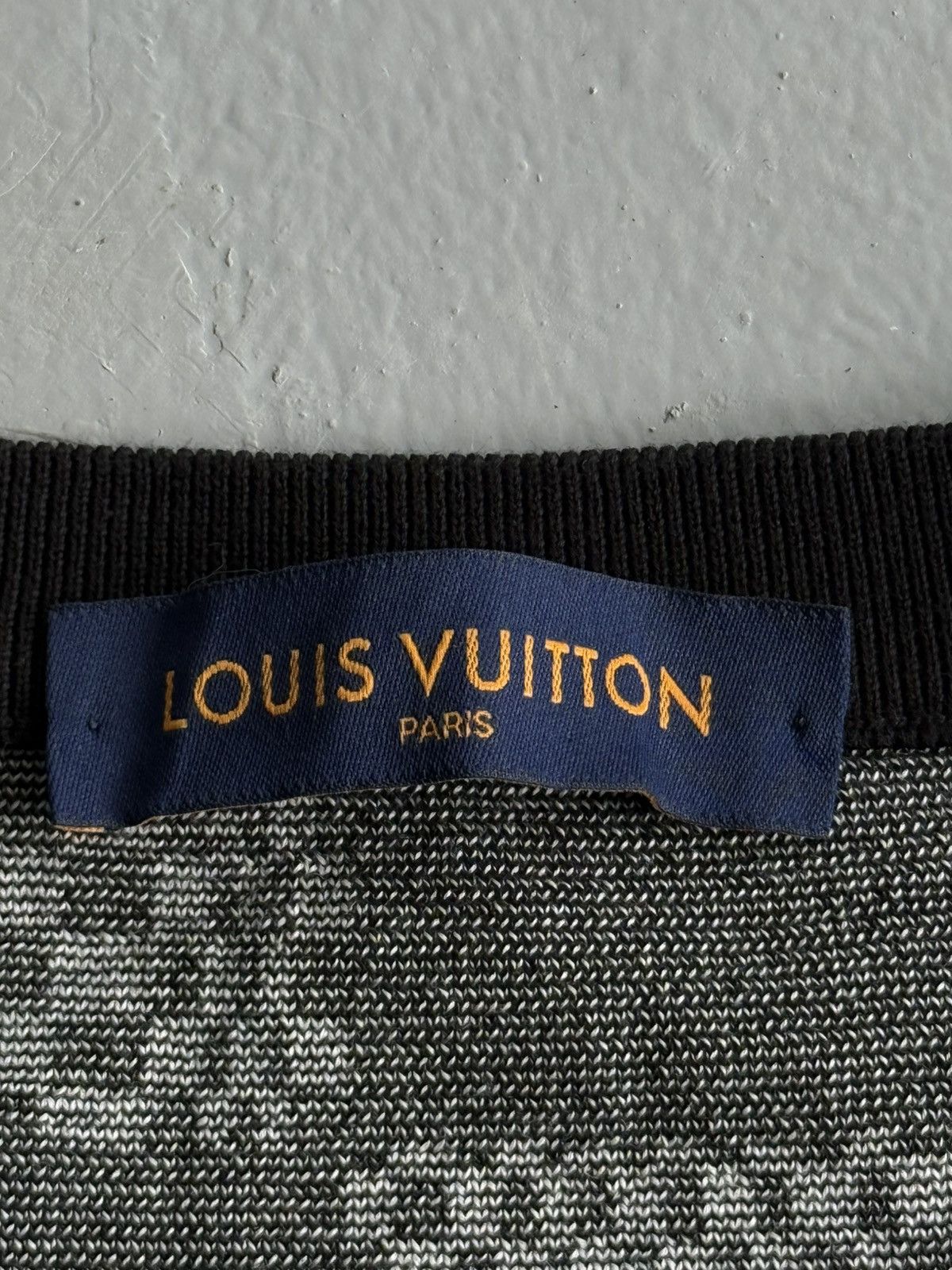 Louis Vuitton Louis Vuitton - Distorted Damier Monogram Crewneck Size US XL / EU 56 / 4 - 8 Thumbnail