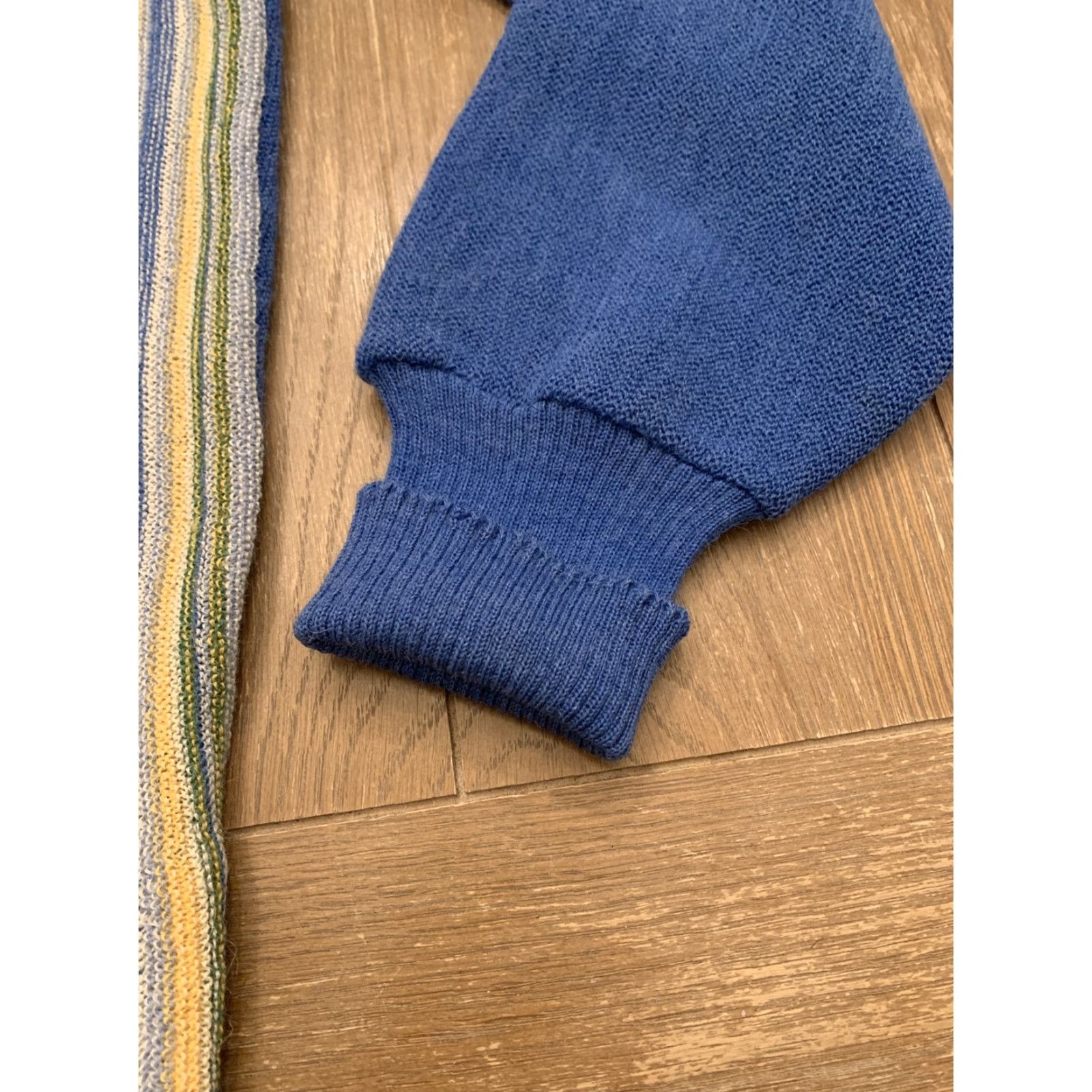 Pendleton VINTAGE Pendleton Virgin Wool Cardigan Sweater Medium Blue Striped Long Sleeve V-Neck 80s 90s Womens Size M / US 6-8 / IT 42-44 - 4 Thumbnail